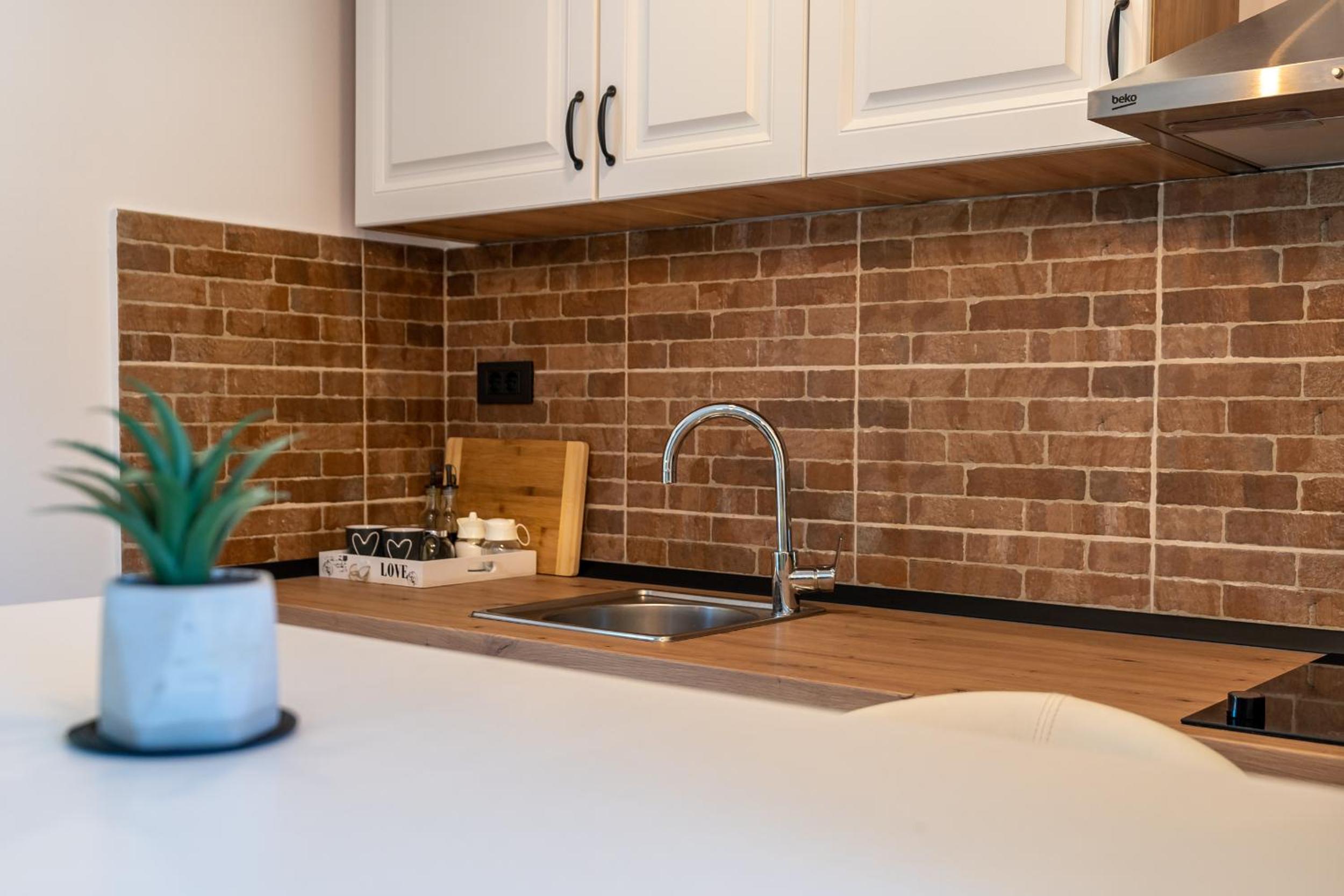 Studio Apartment photo 3
