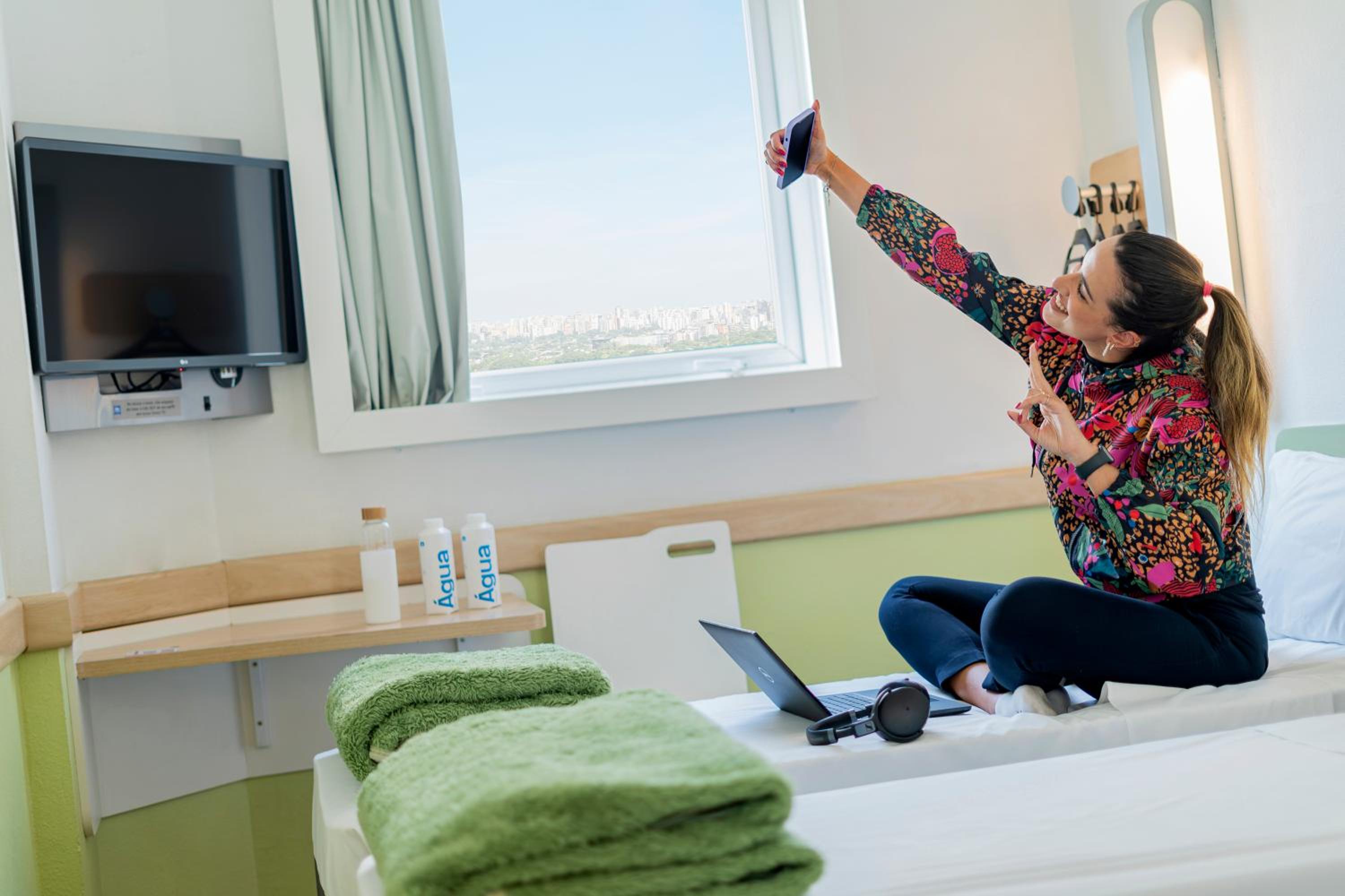 Standard Twin Room photo 2