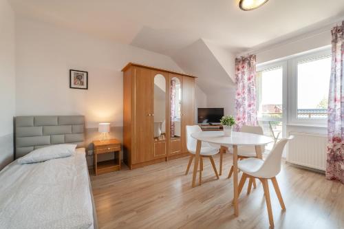 Triple Room with Balcony photo 3