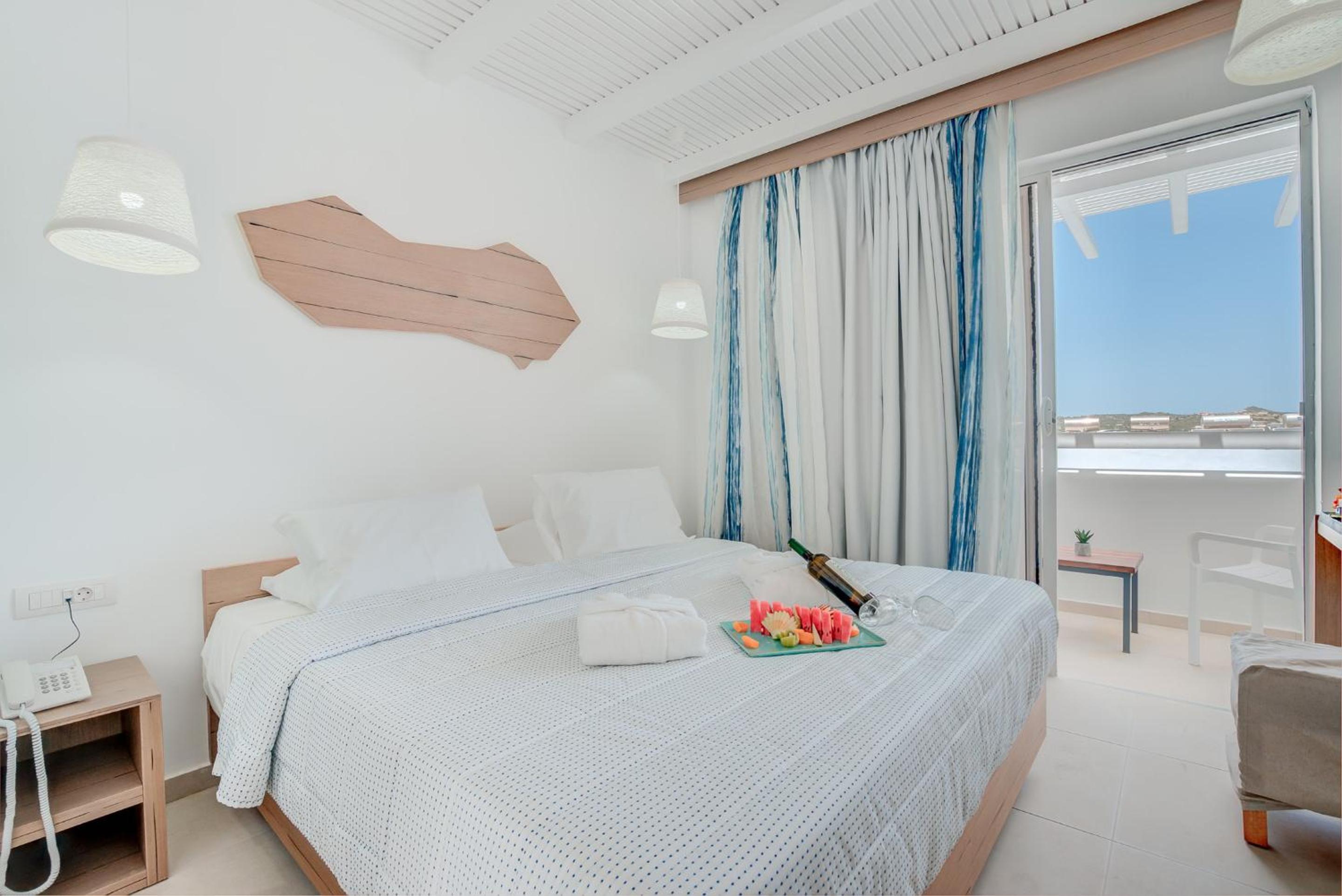 Deluxe Double Room - Photo 1