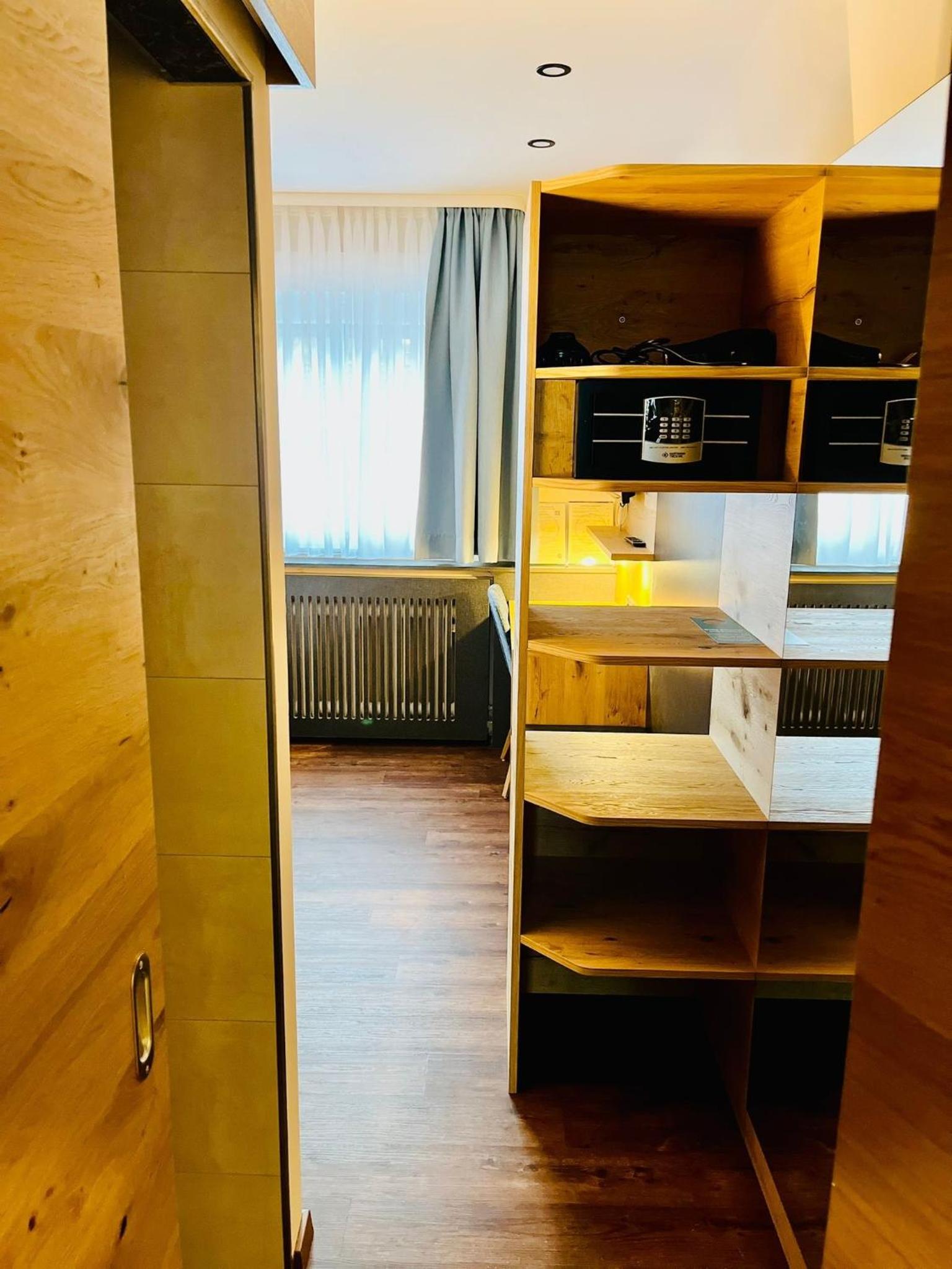Single Room photo 1