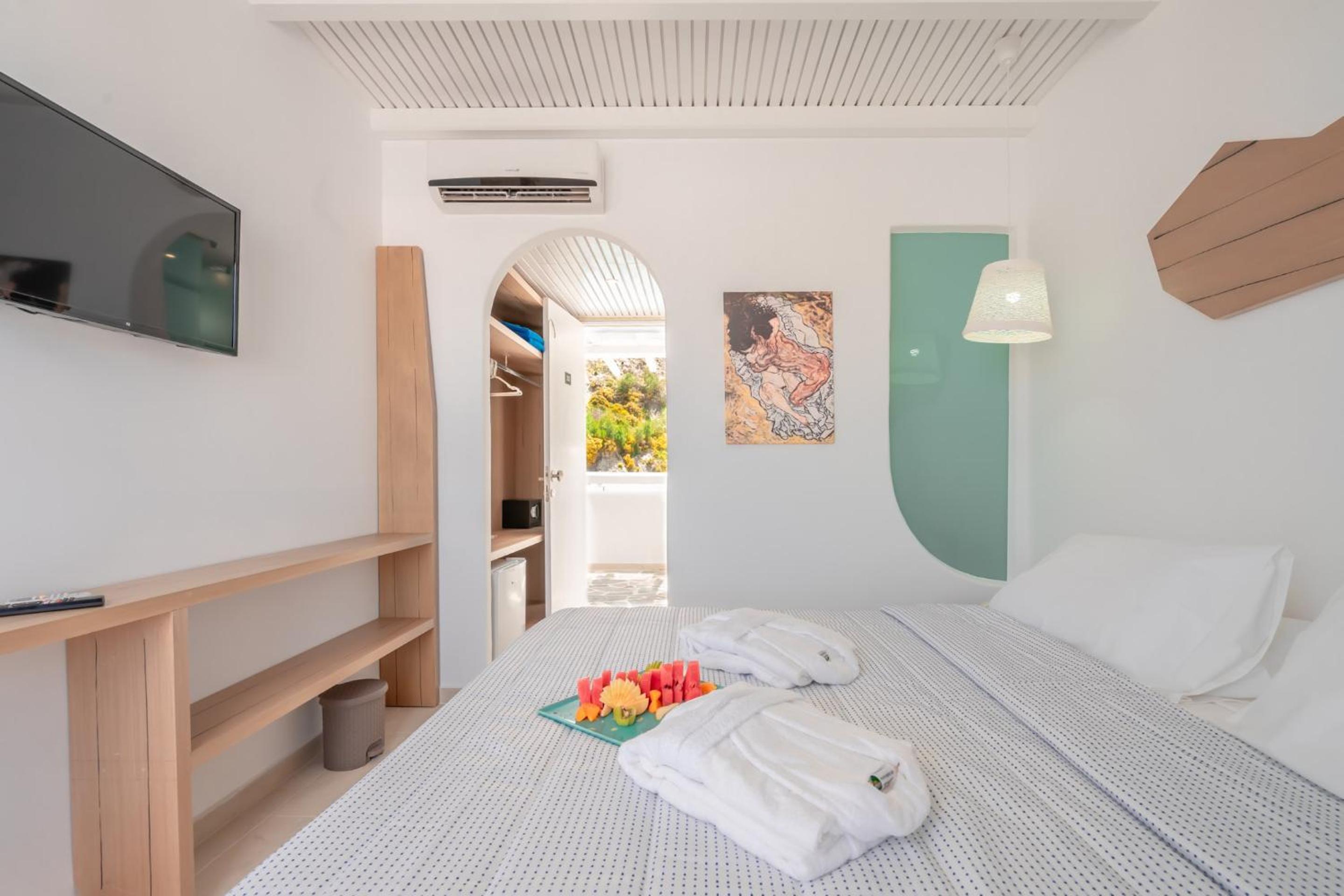 Deluxe Double Room - Photo 3