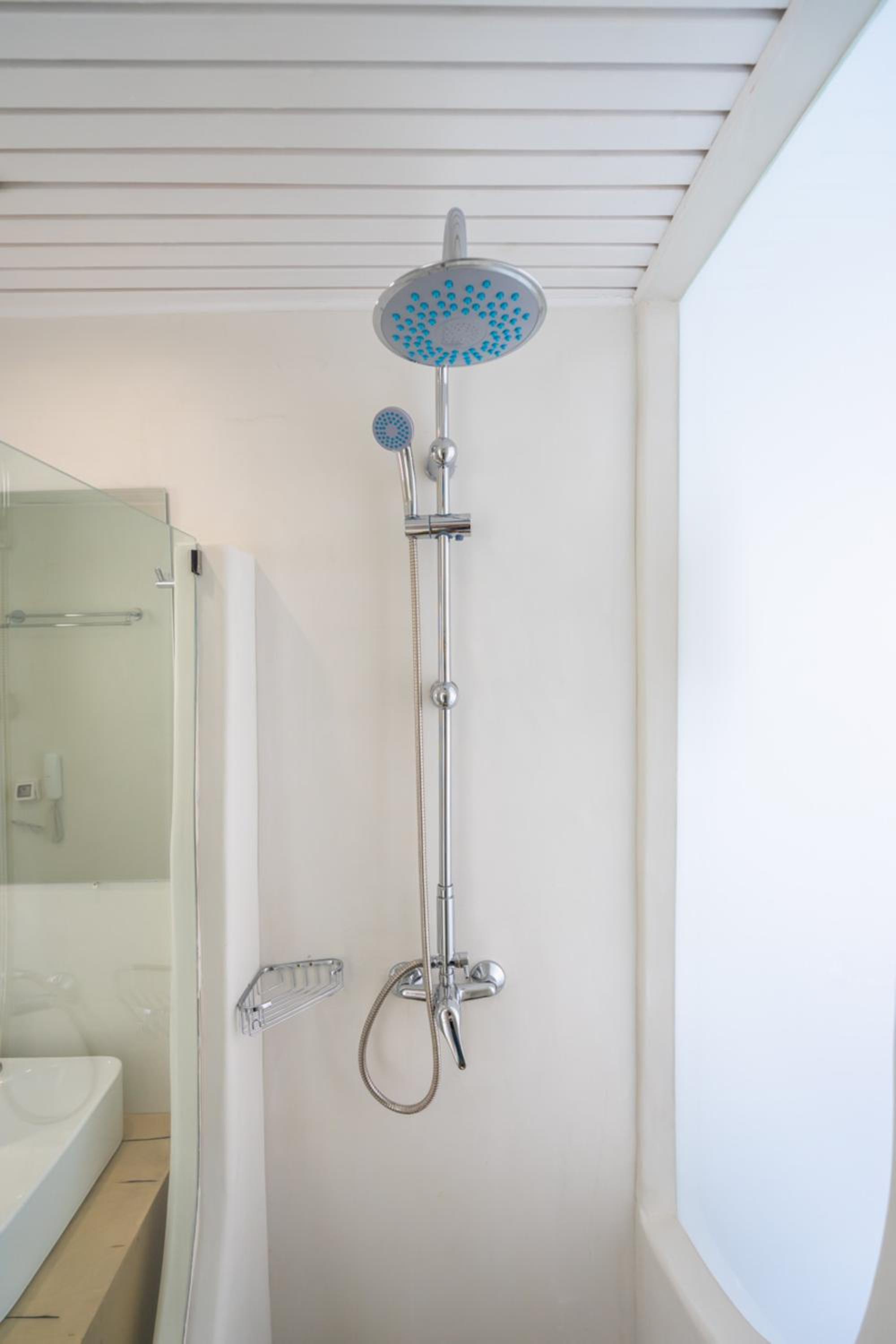 Junior Suite with Private Pool - Photo 5