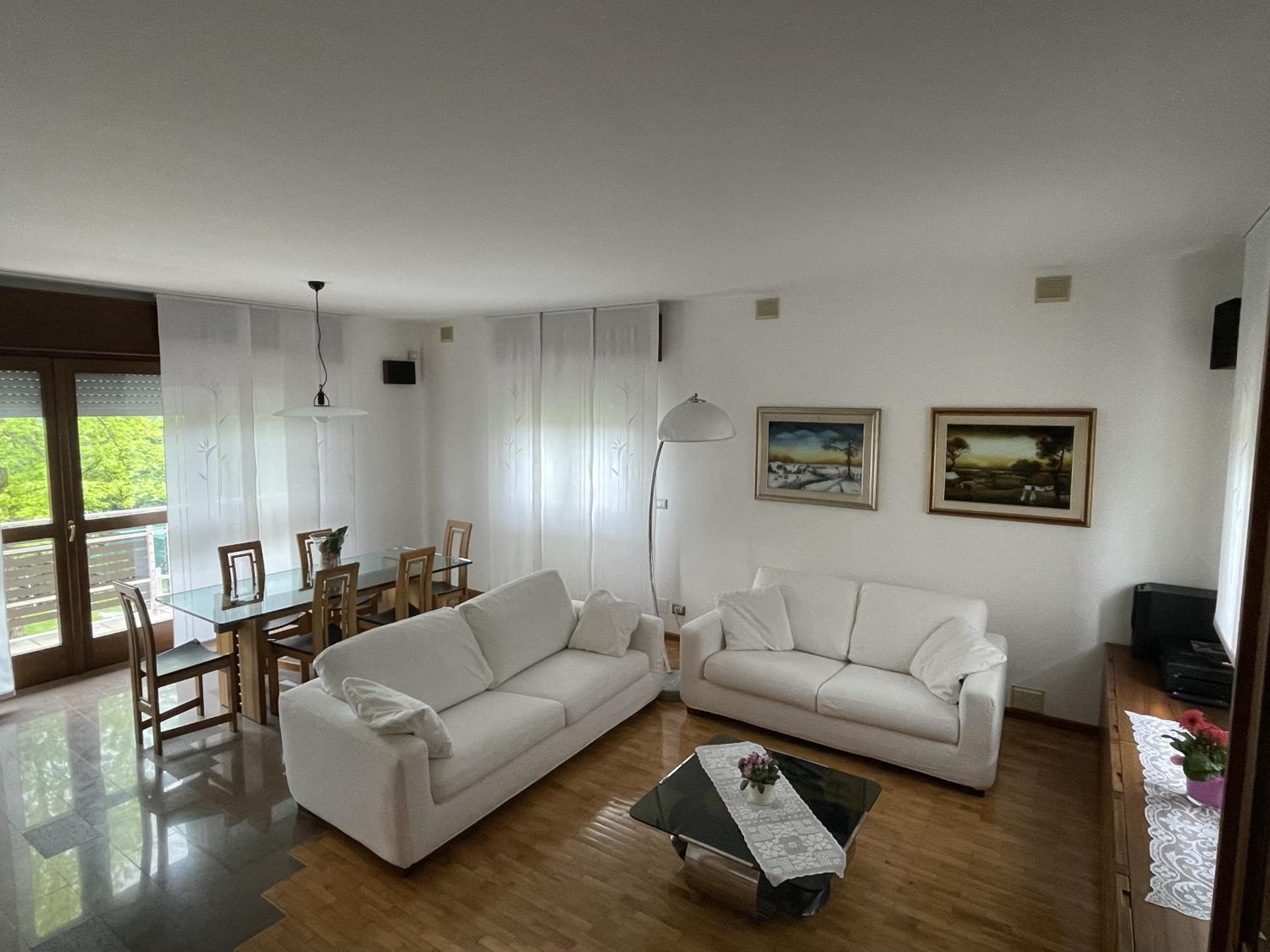 Three-Bedroom House photo 1
