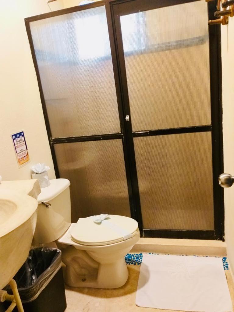 Double Room - Photo 8
