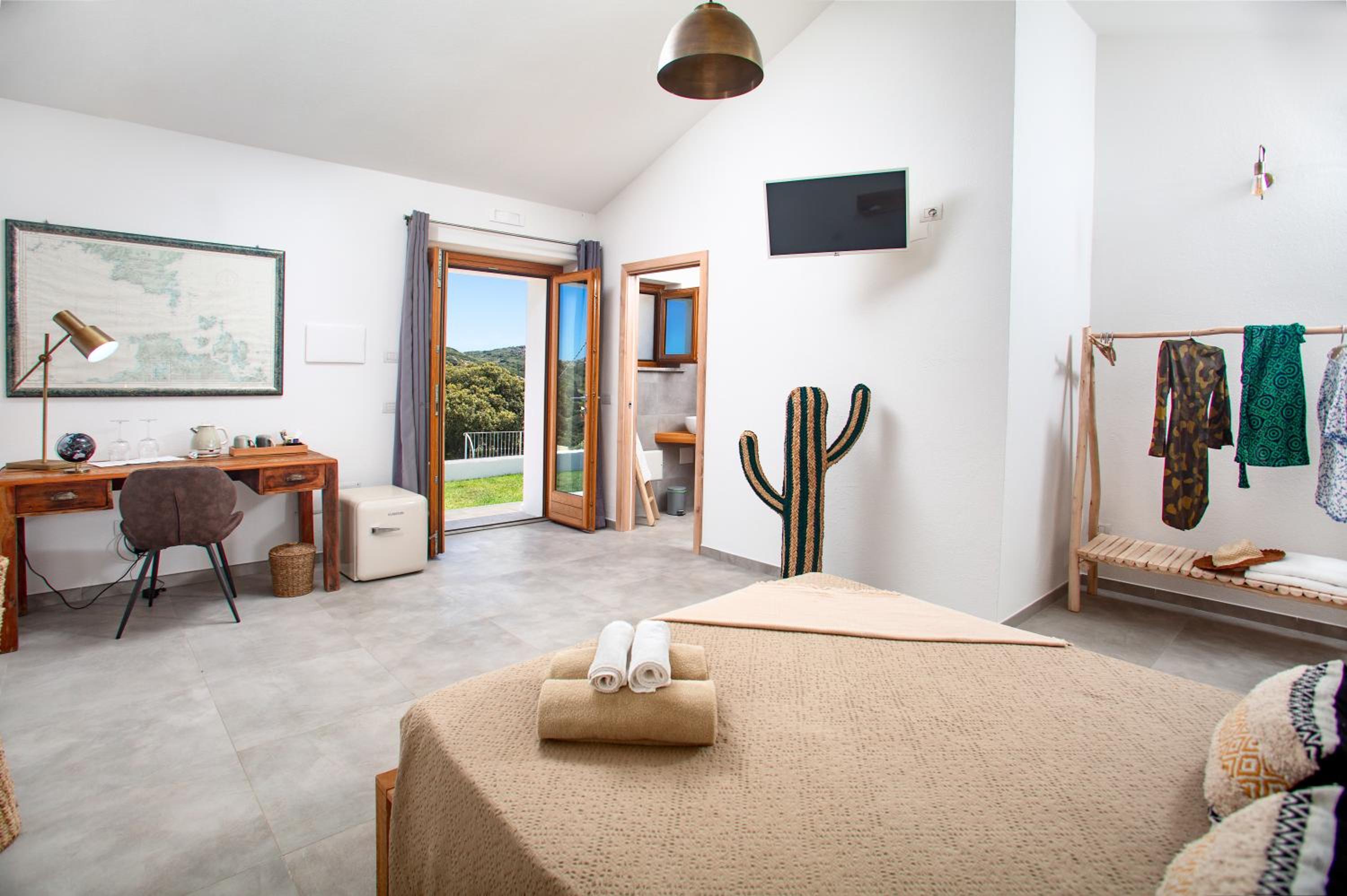 Deluxe Double Room with Sea View photo 1
