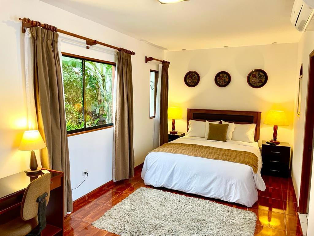 Suite with Garden View - Photo 30
