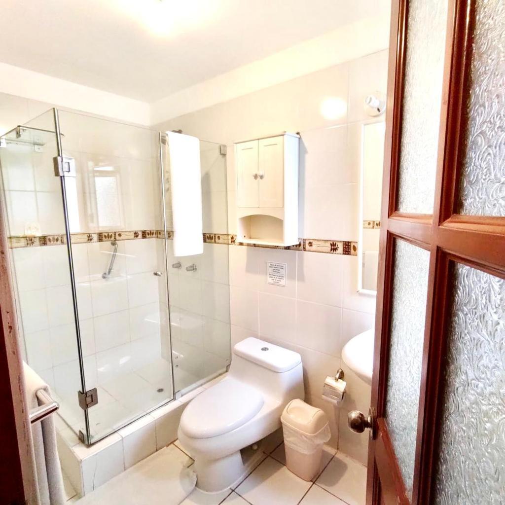 Suite with Garden View - Photo 34