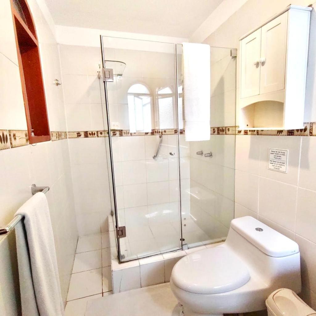 Suite with Garden View - Photo 35