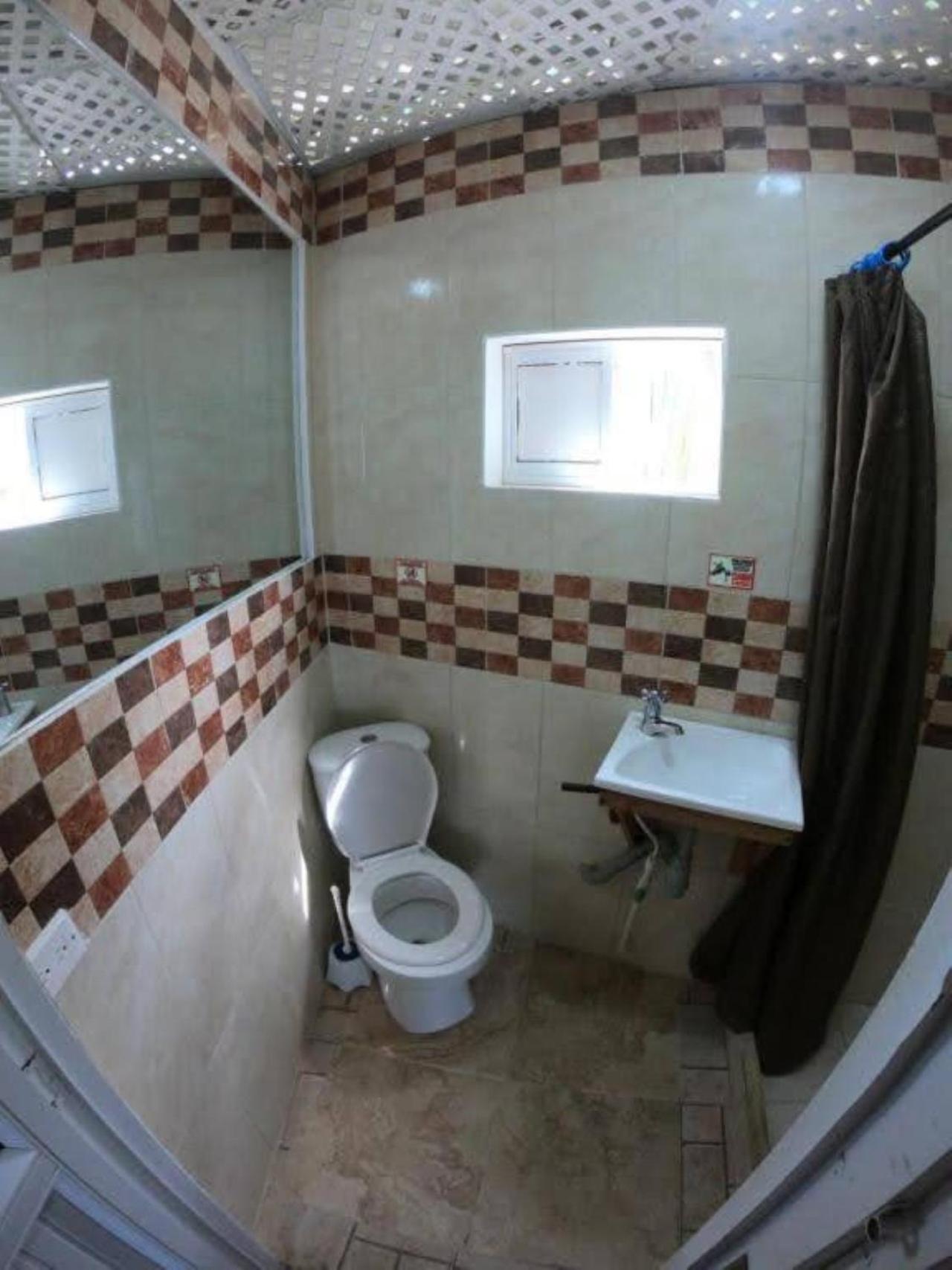 Economy Double Room photo 3