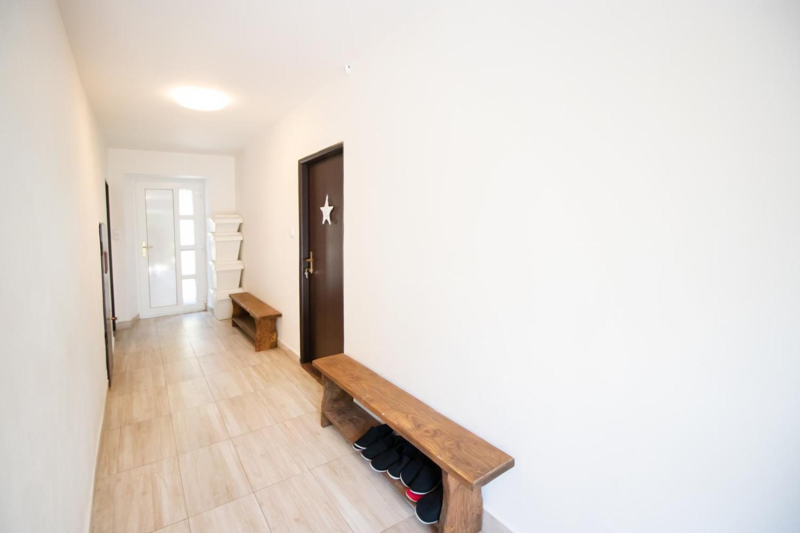 Three-Bedroom Apartment photo 2