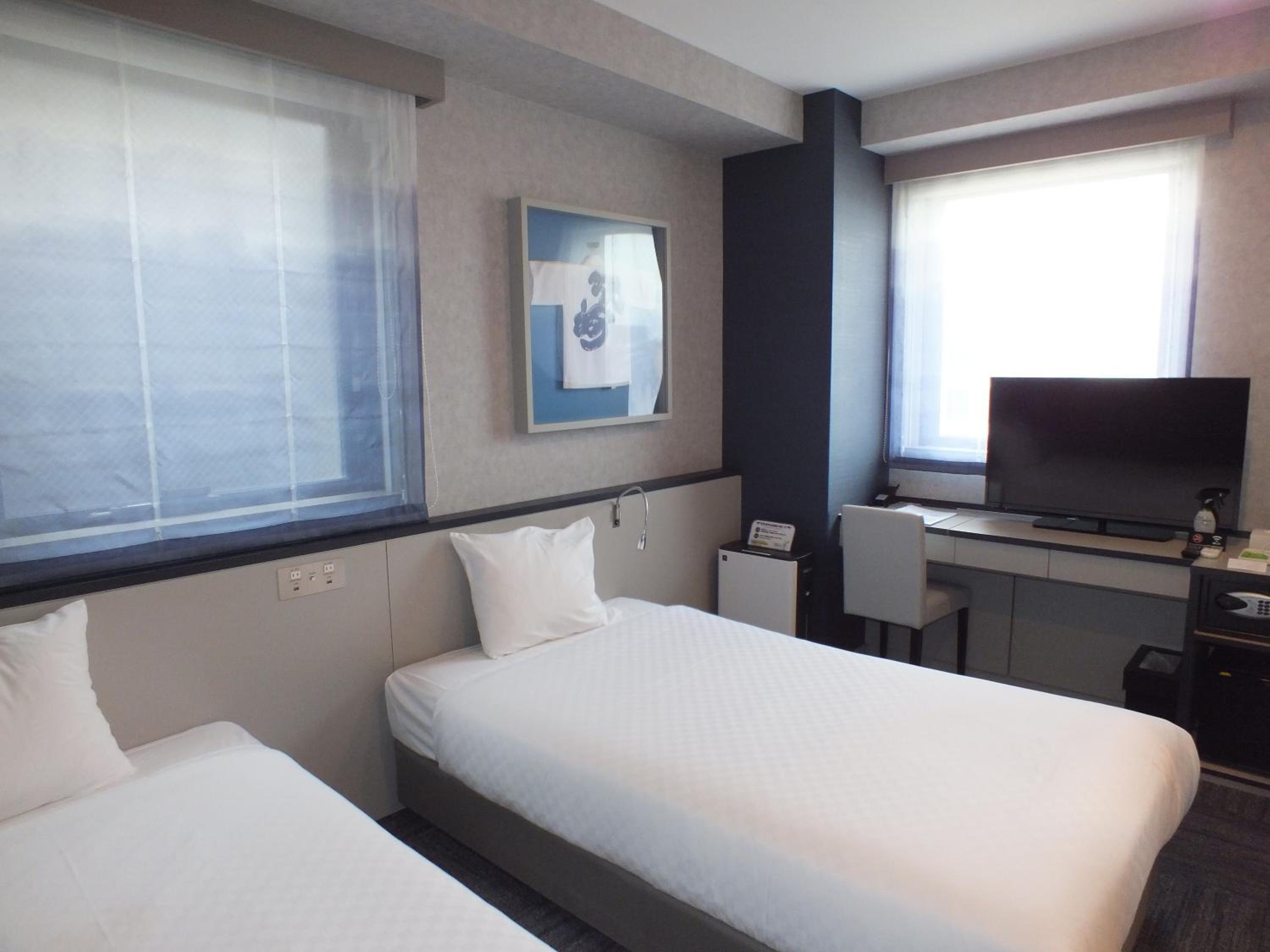 Twin Room - Photo 1