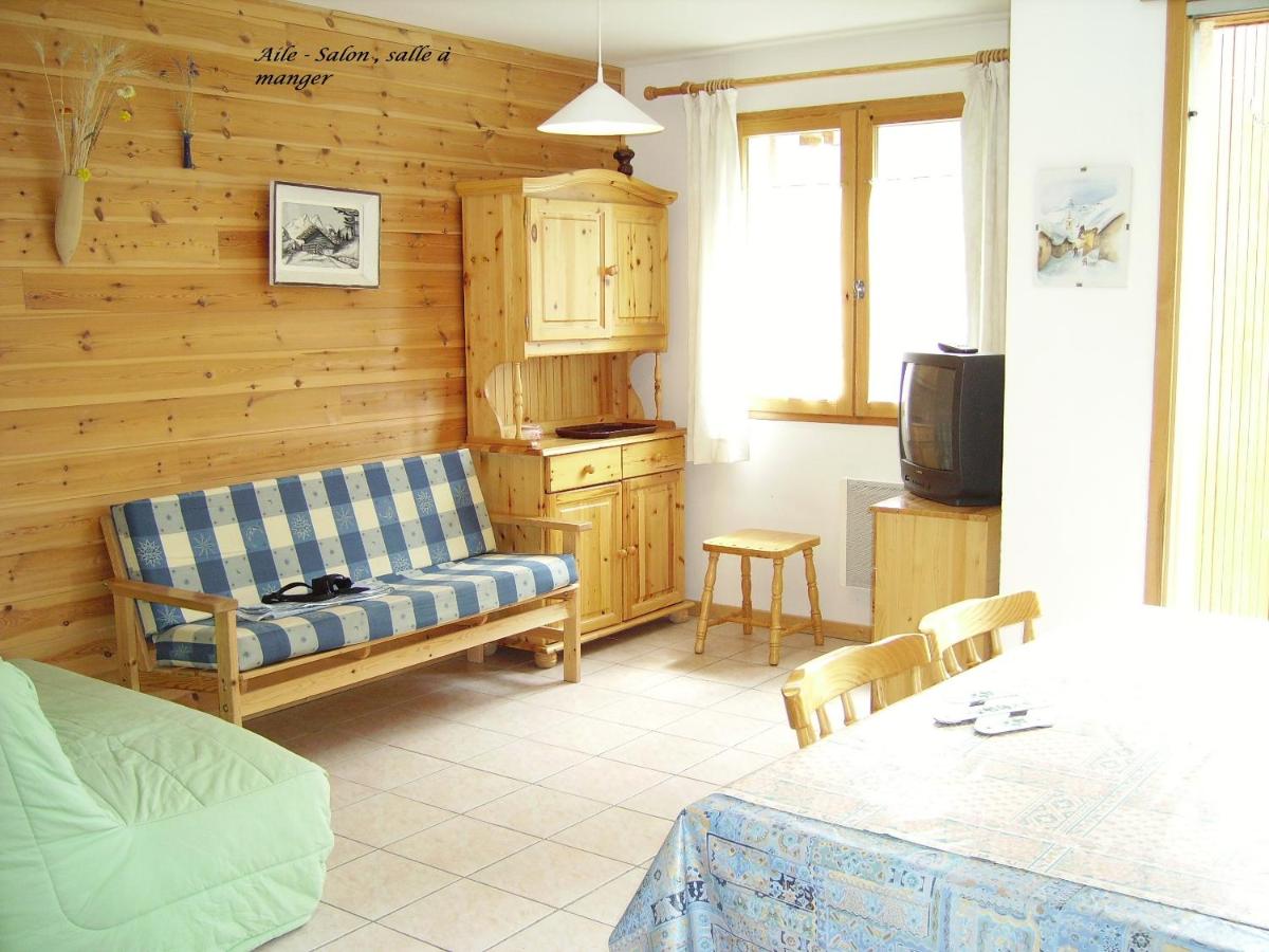 Apartment with Mountain View photo 1