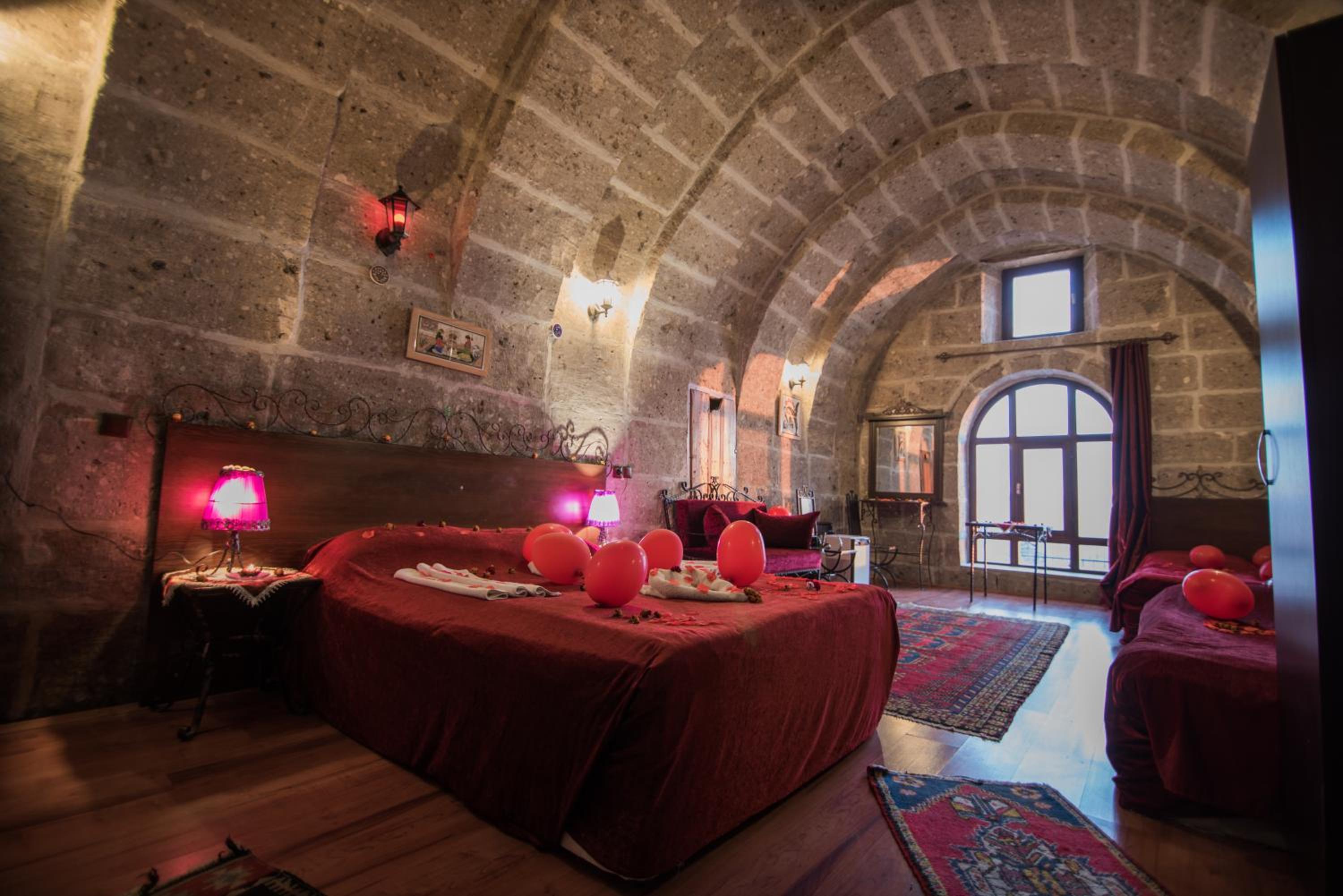 Triple Cave Room - Photo 67