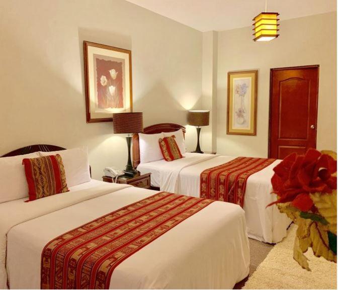 Quadruple Room - Photo 17