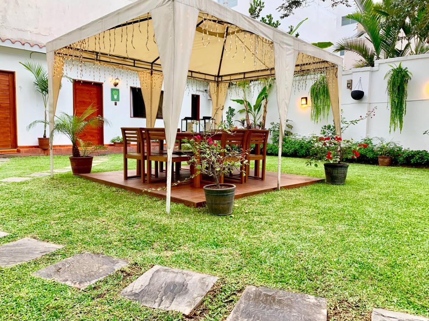 Suite with Garden View - Photo 19