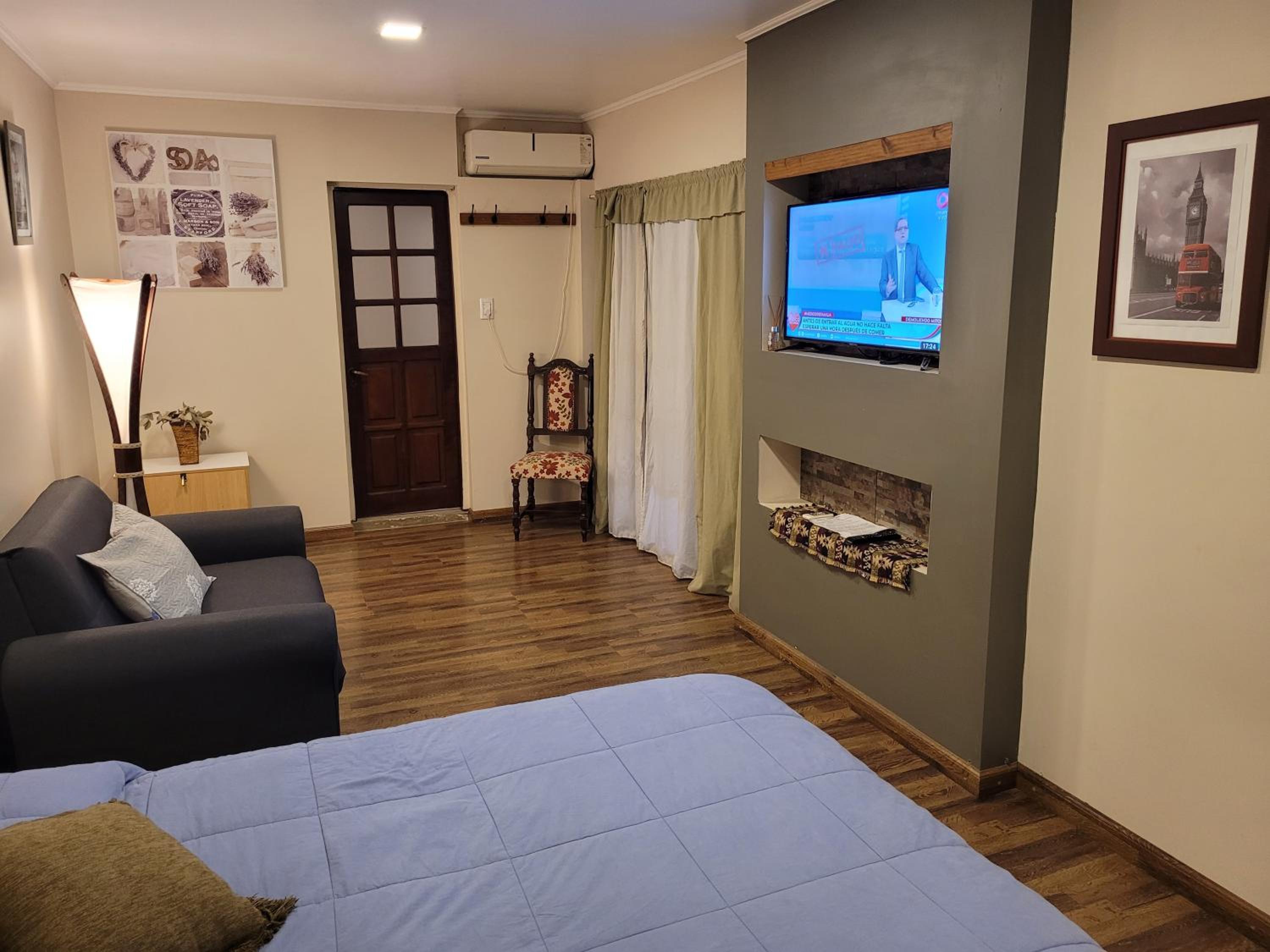 Apartment photo 1