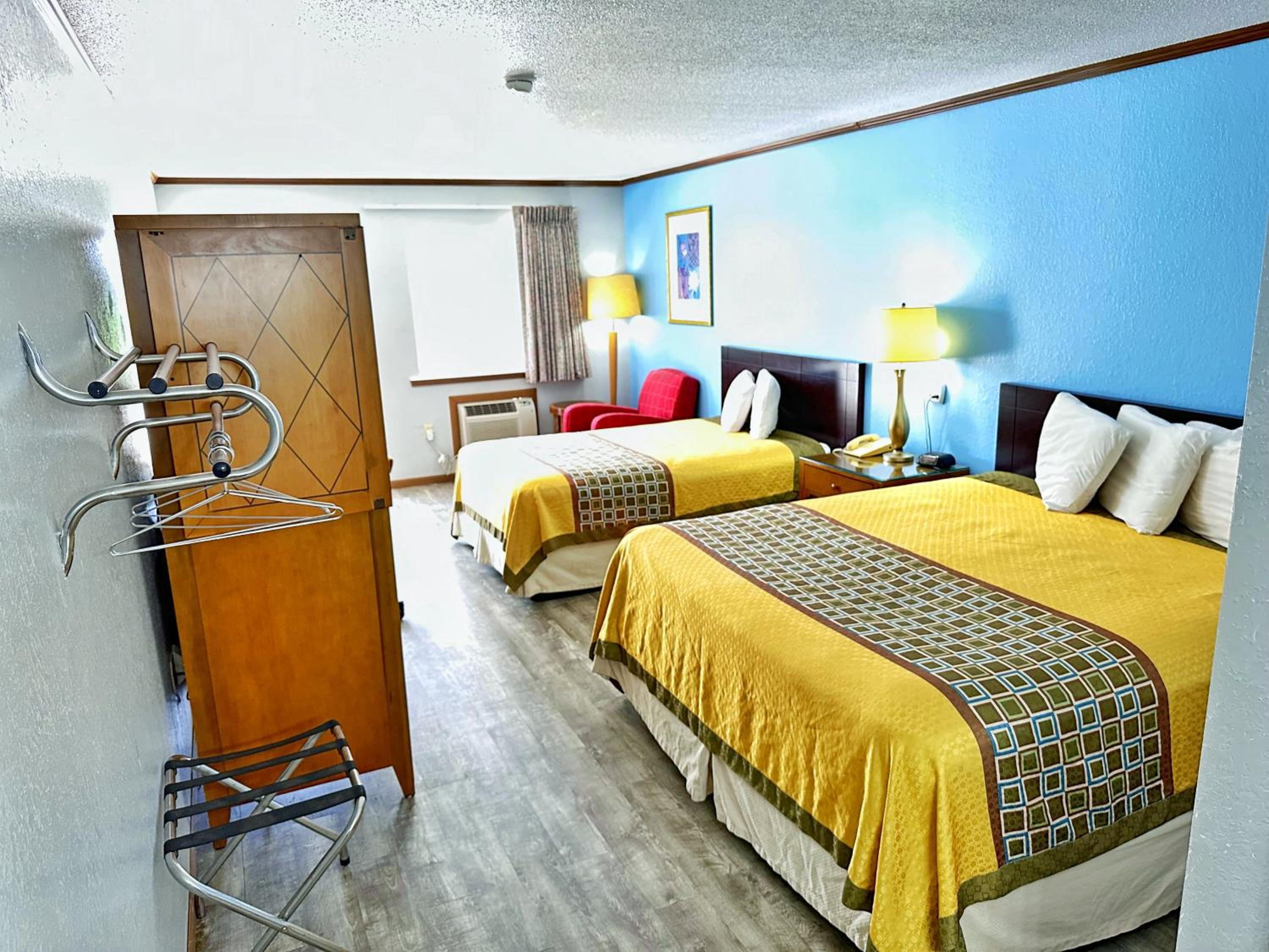 Family Double Room - Photo 3