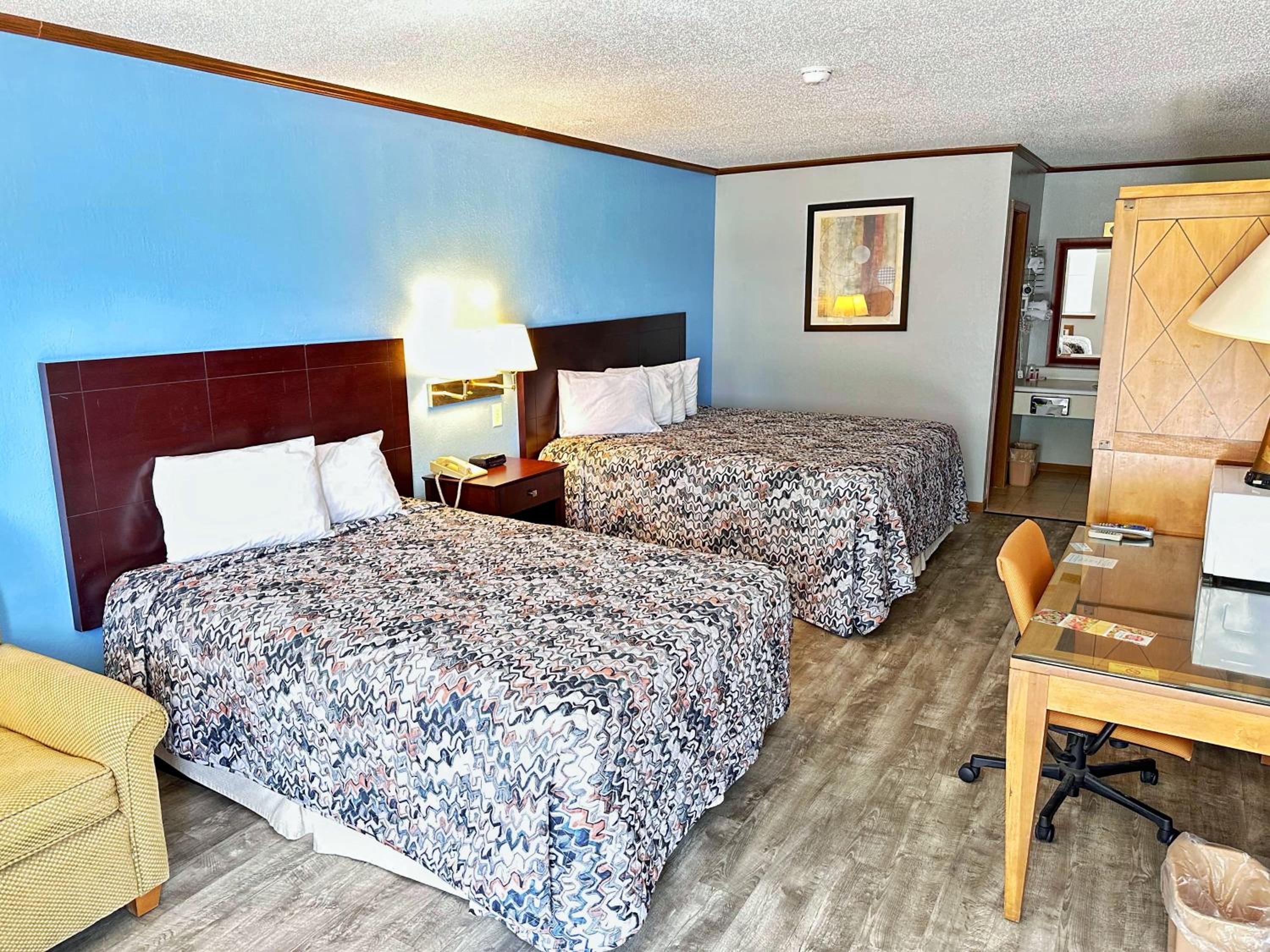 Large Double Room photo 3