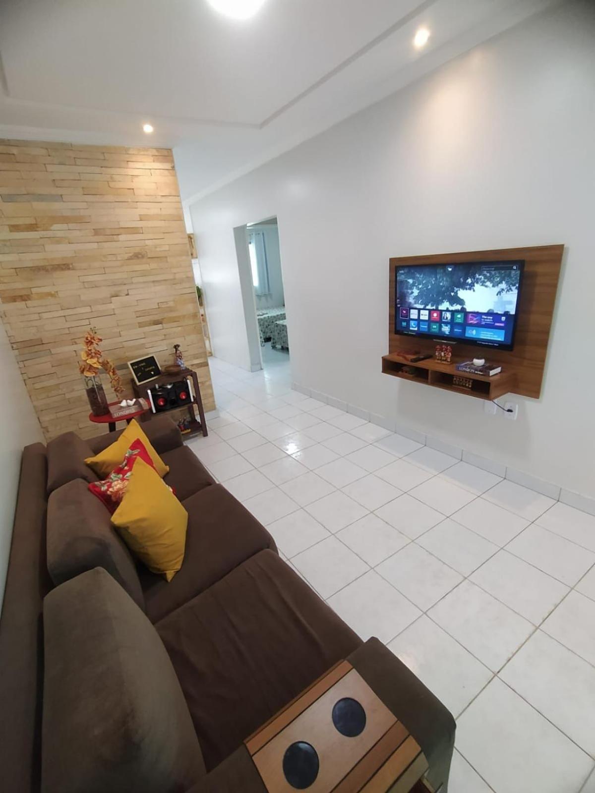 Two-Bedroom House photo 3