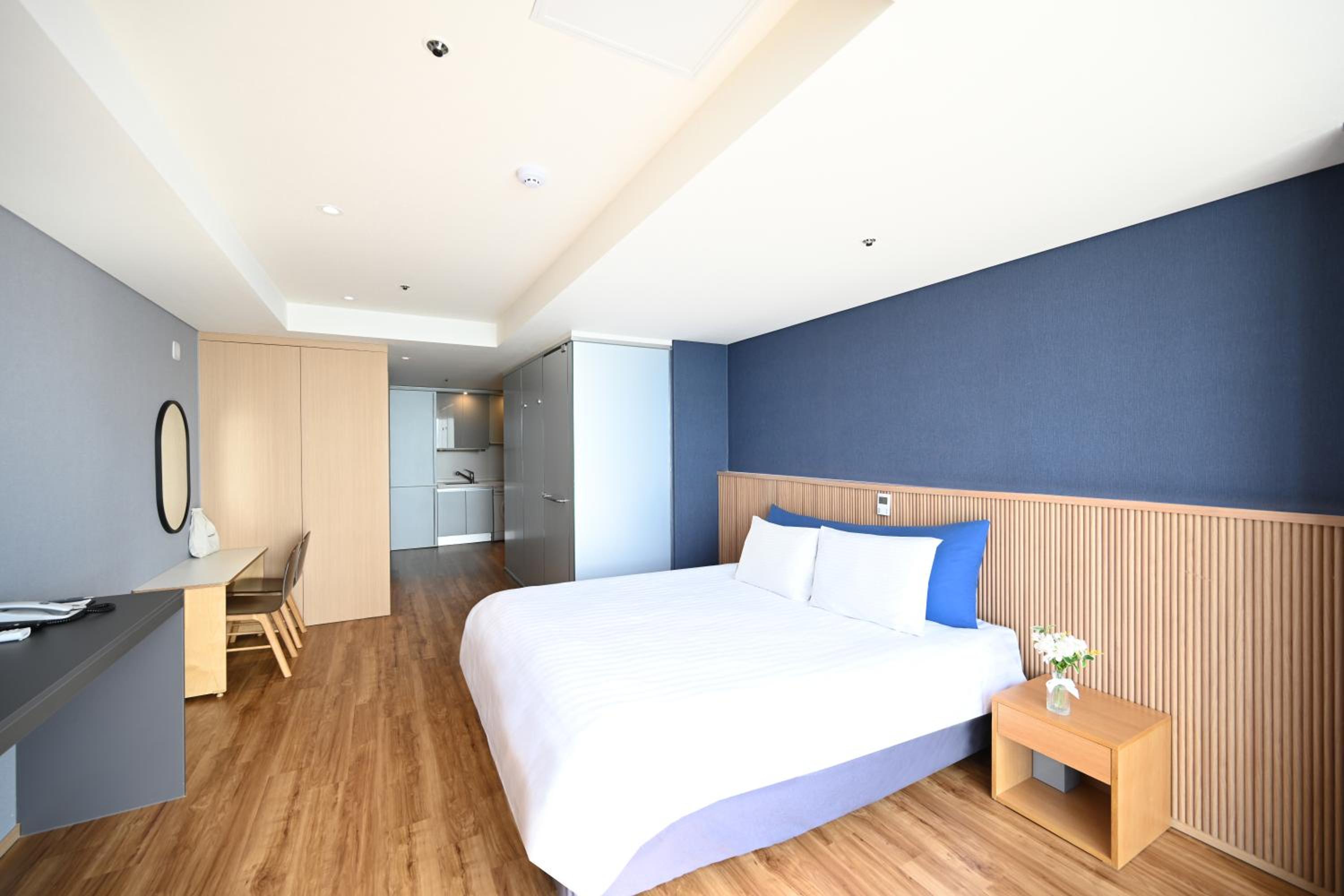 [No Cleaning Eco Plan]Deluxe Double Room with No View