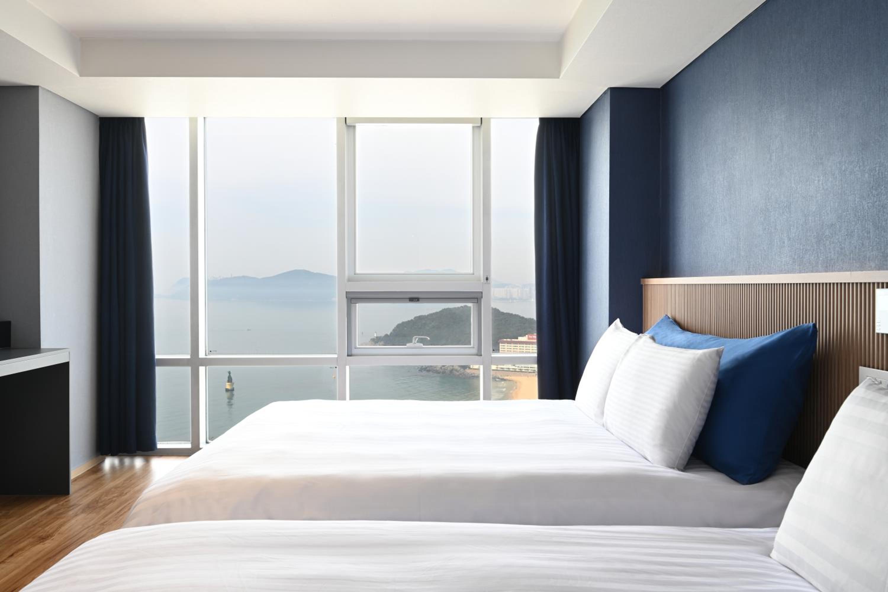 [No Cleaning Eco Plan]Deluxe Super Twin Room Ocean View