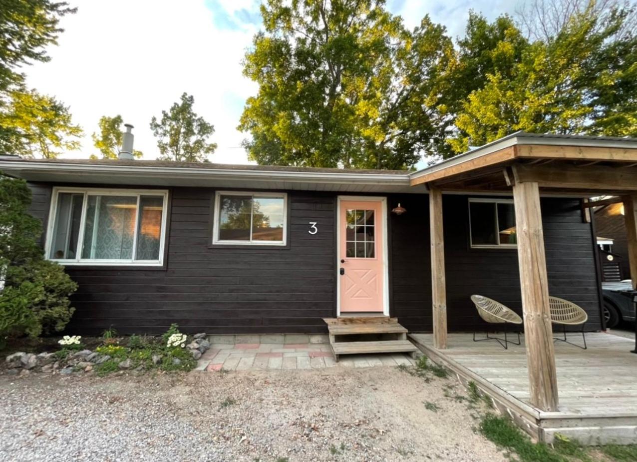 Three-Bedroom Bungalow photo 1