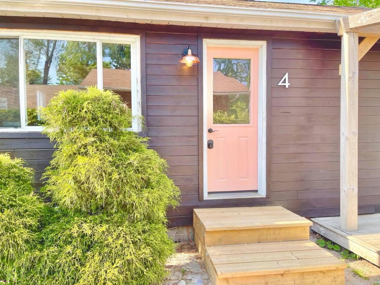 Two-Bedroom Bungalow photo 1