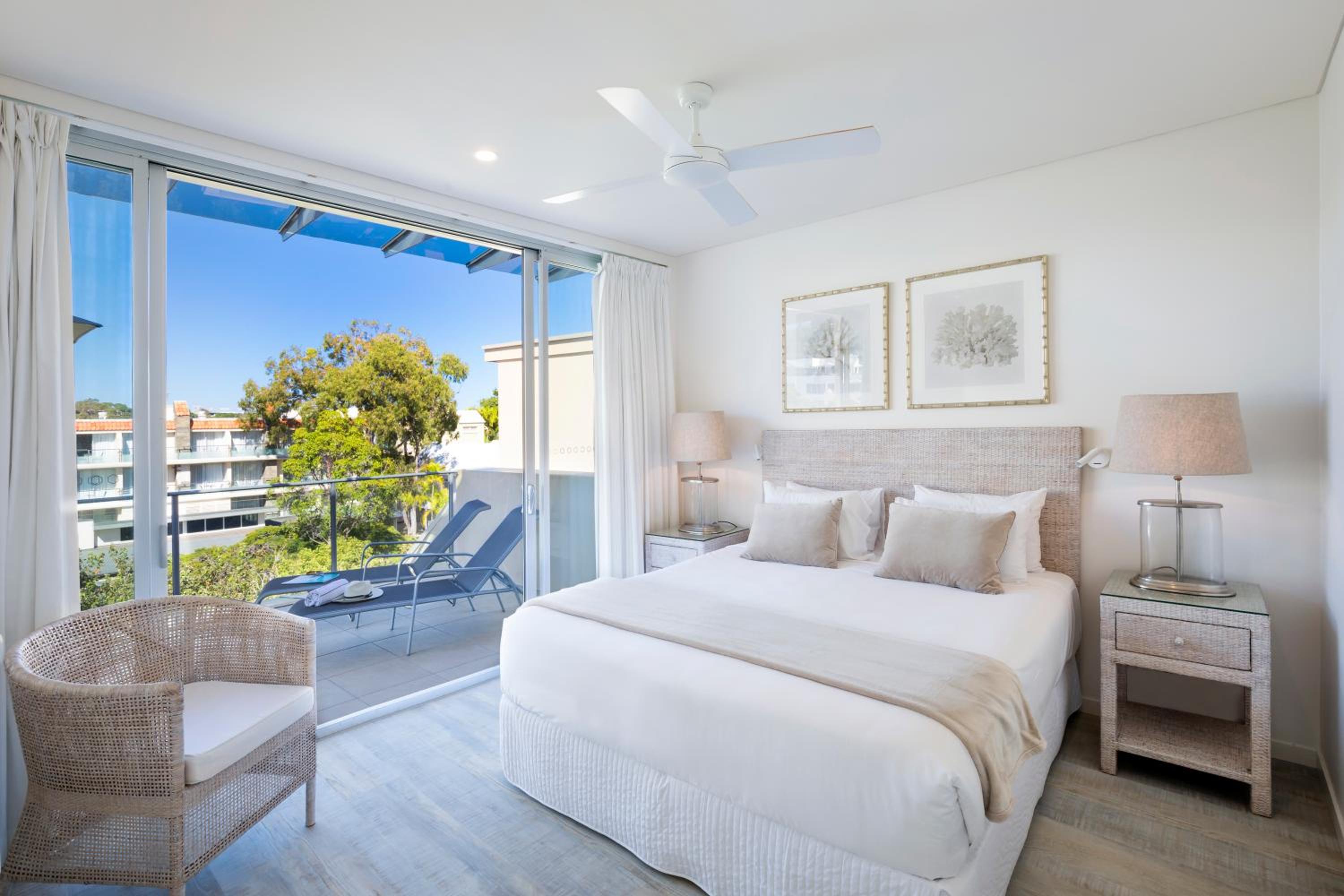 One-Bedroom Apartment- Hastings Street View