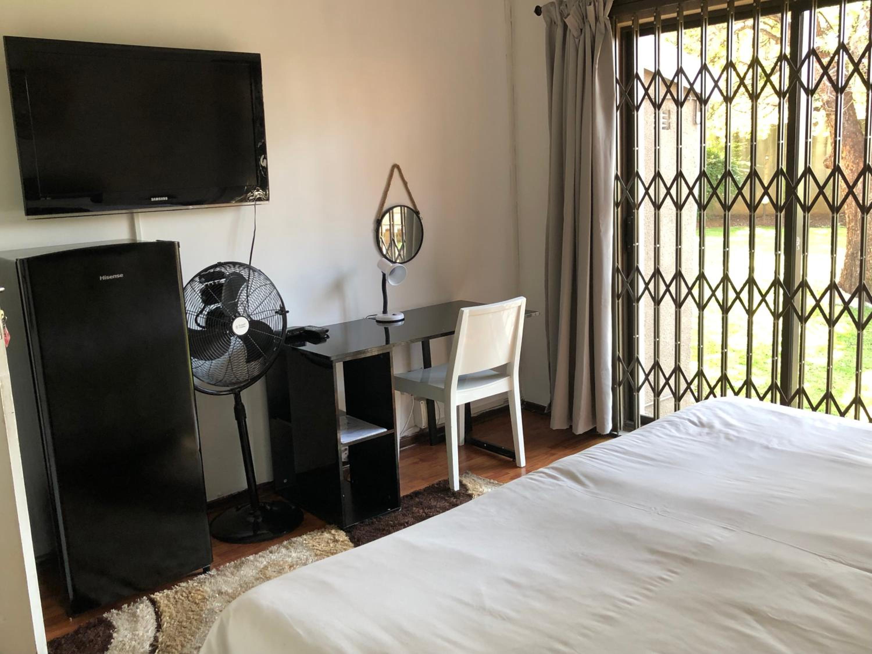 King Room With Garden View photo 3