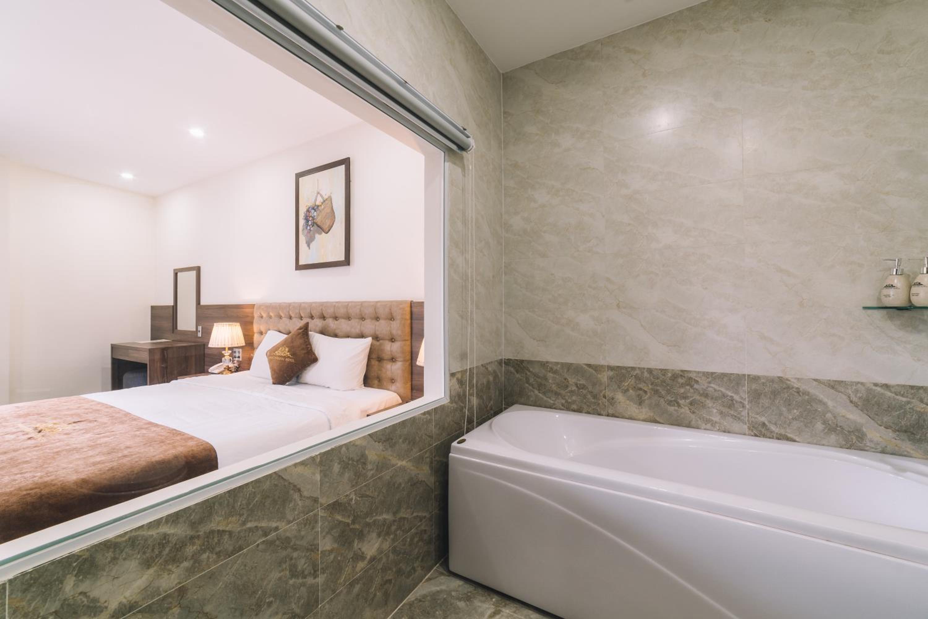King Suite photo 3