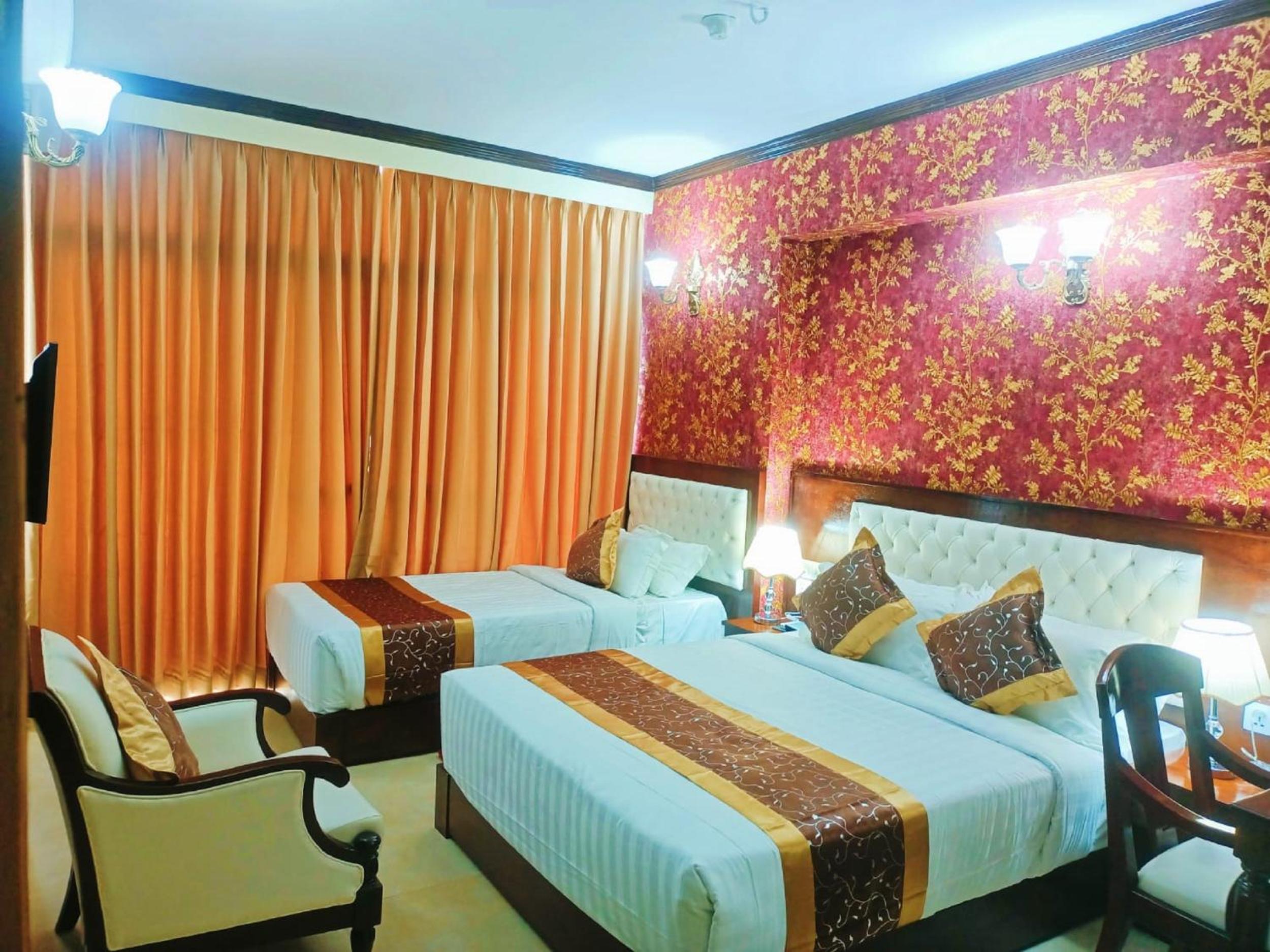 Executive Triple Room