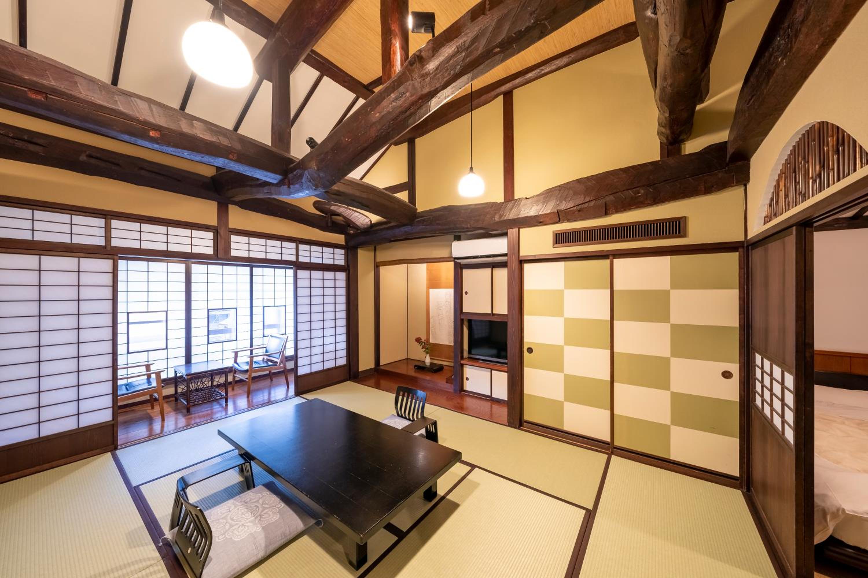 Traditional Japanese-Style Twin Room with Private Hot Spring Bath【Fukujuso】 photo 3