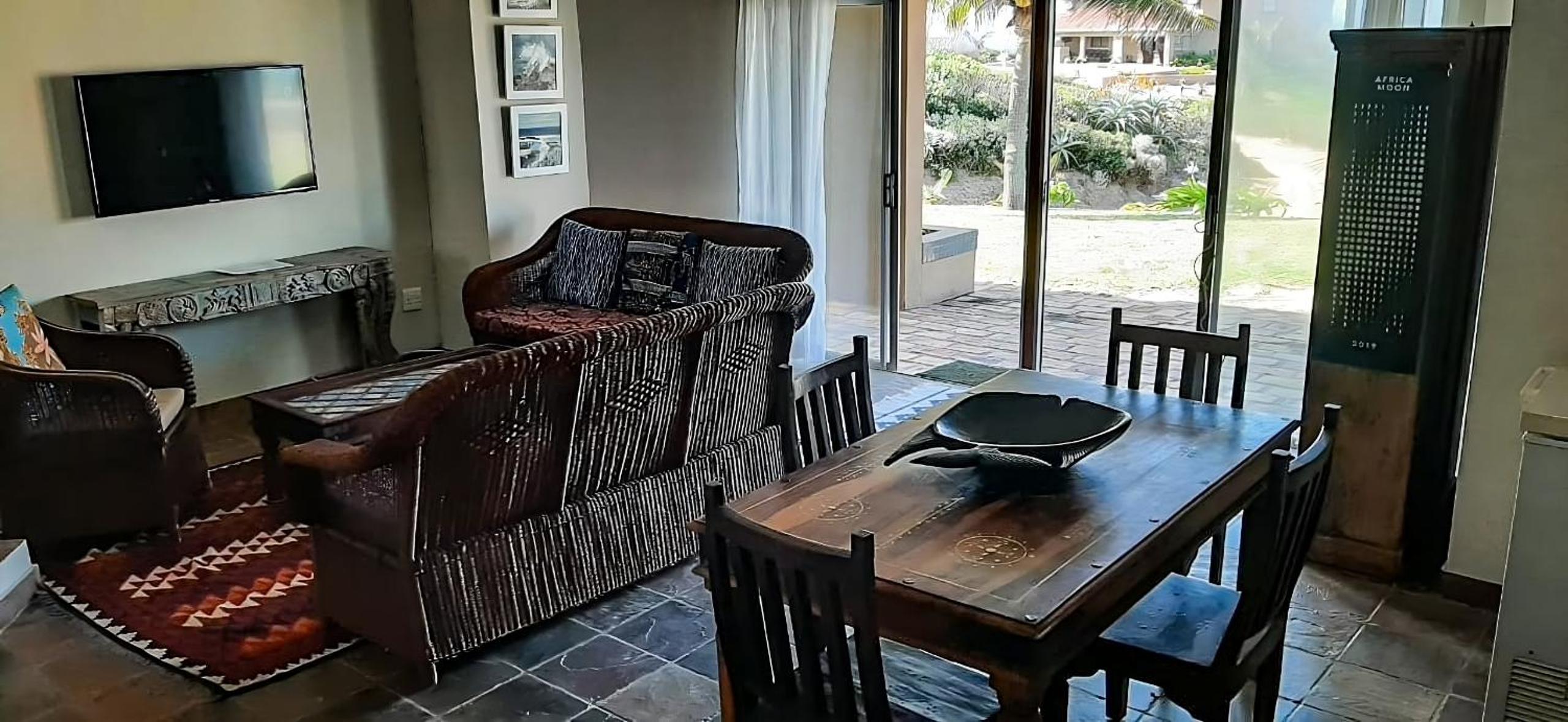 Luxury Villa photo 2