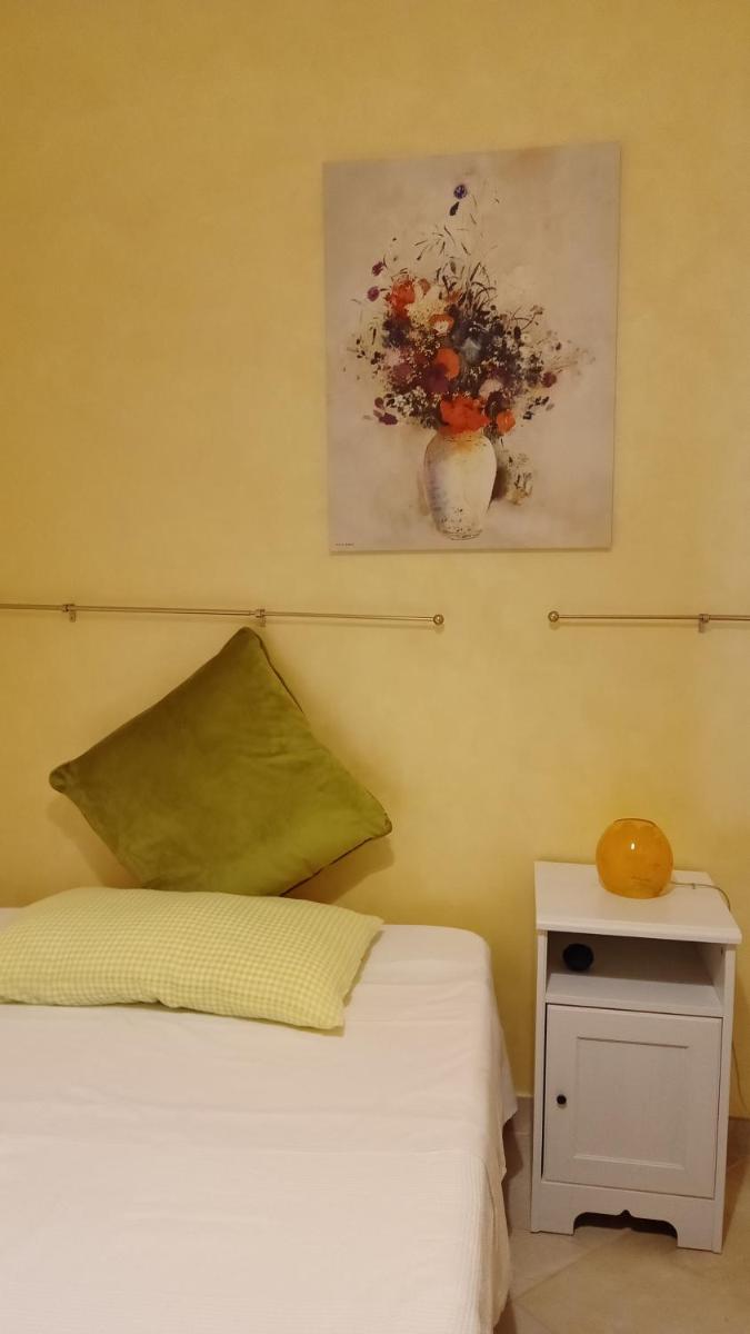 Single Room with Private Bathroom