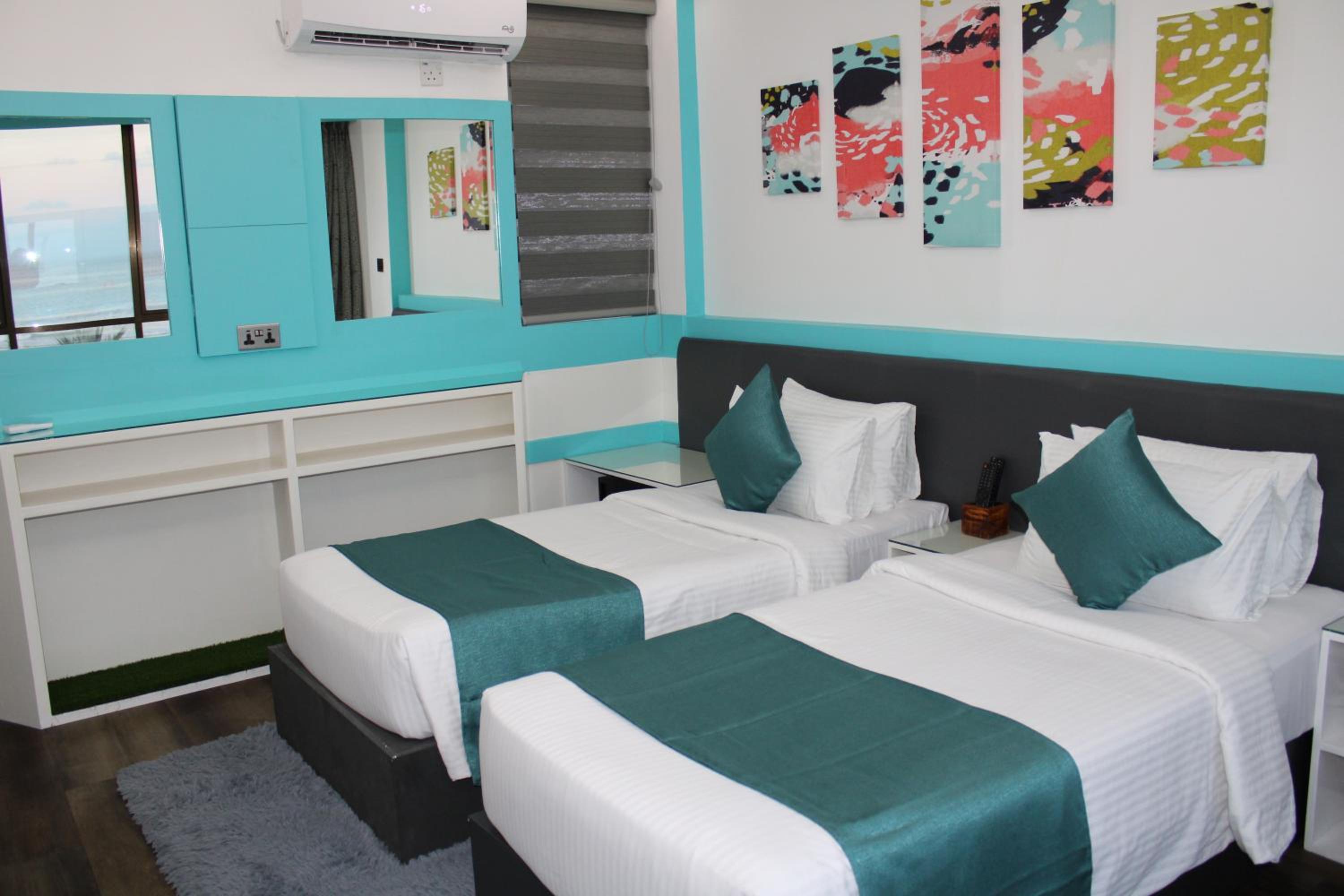 Twin Room with City View