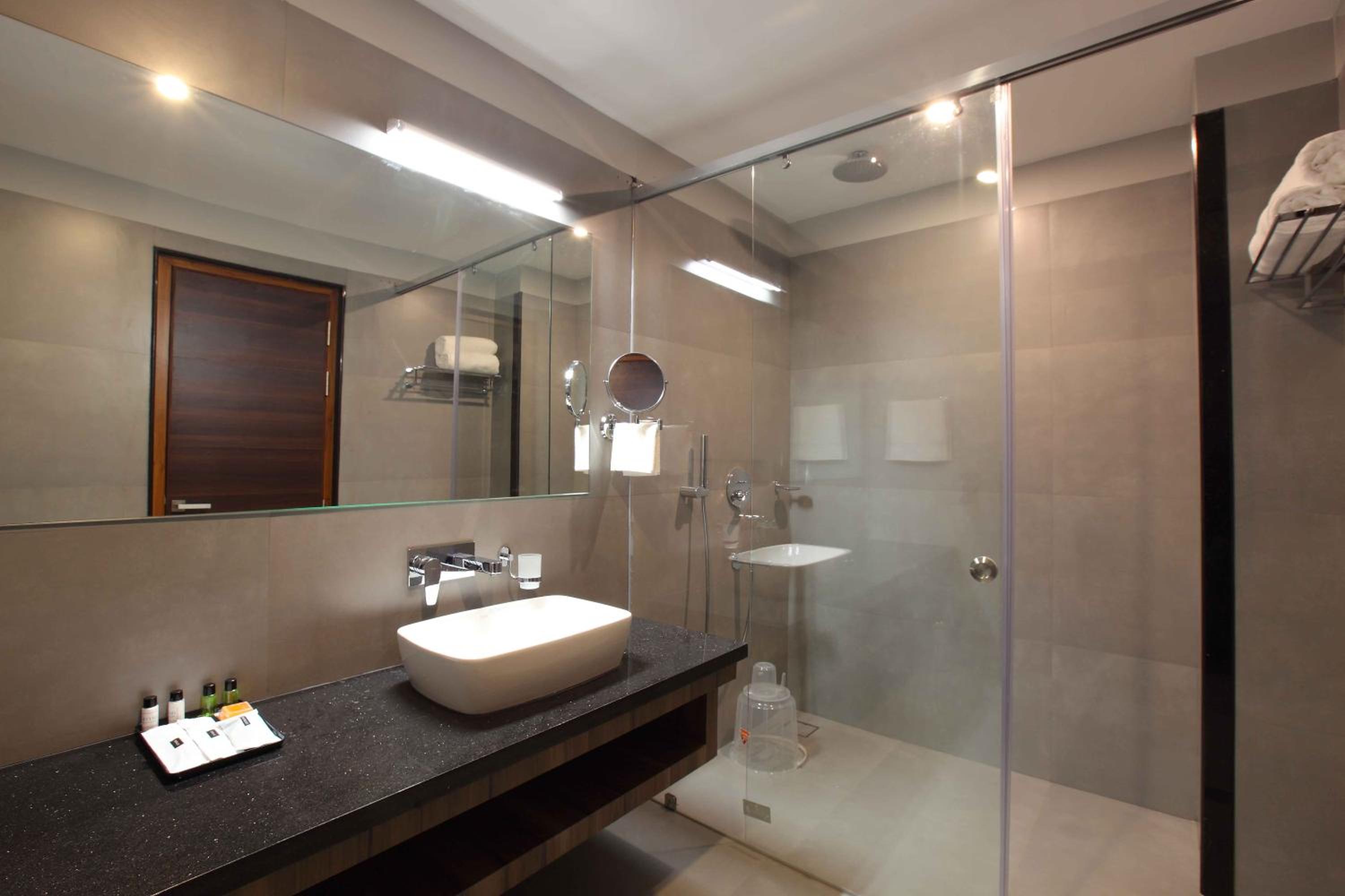 Deluxe Twin Room - Photo 3