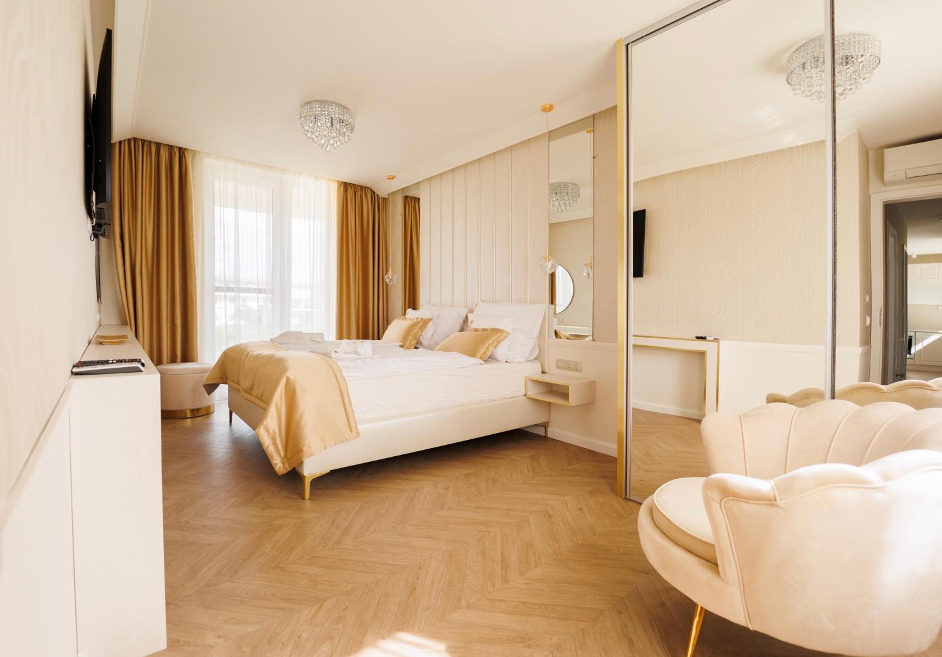 Penthouse Apartment - Photo 10