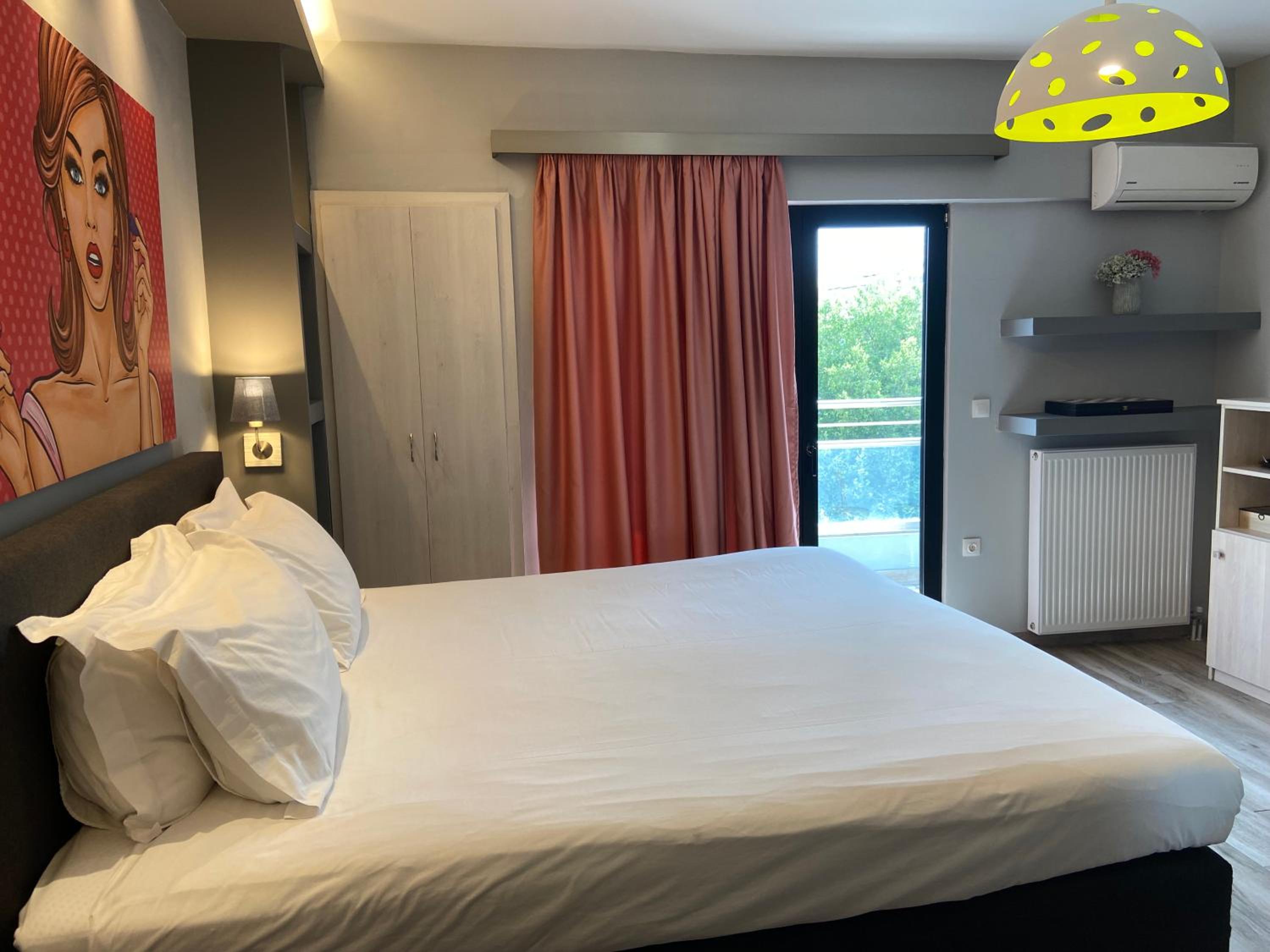 Standard Double Room photo 3