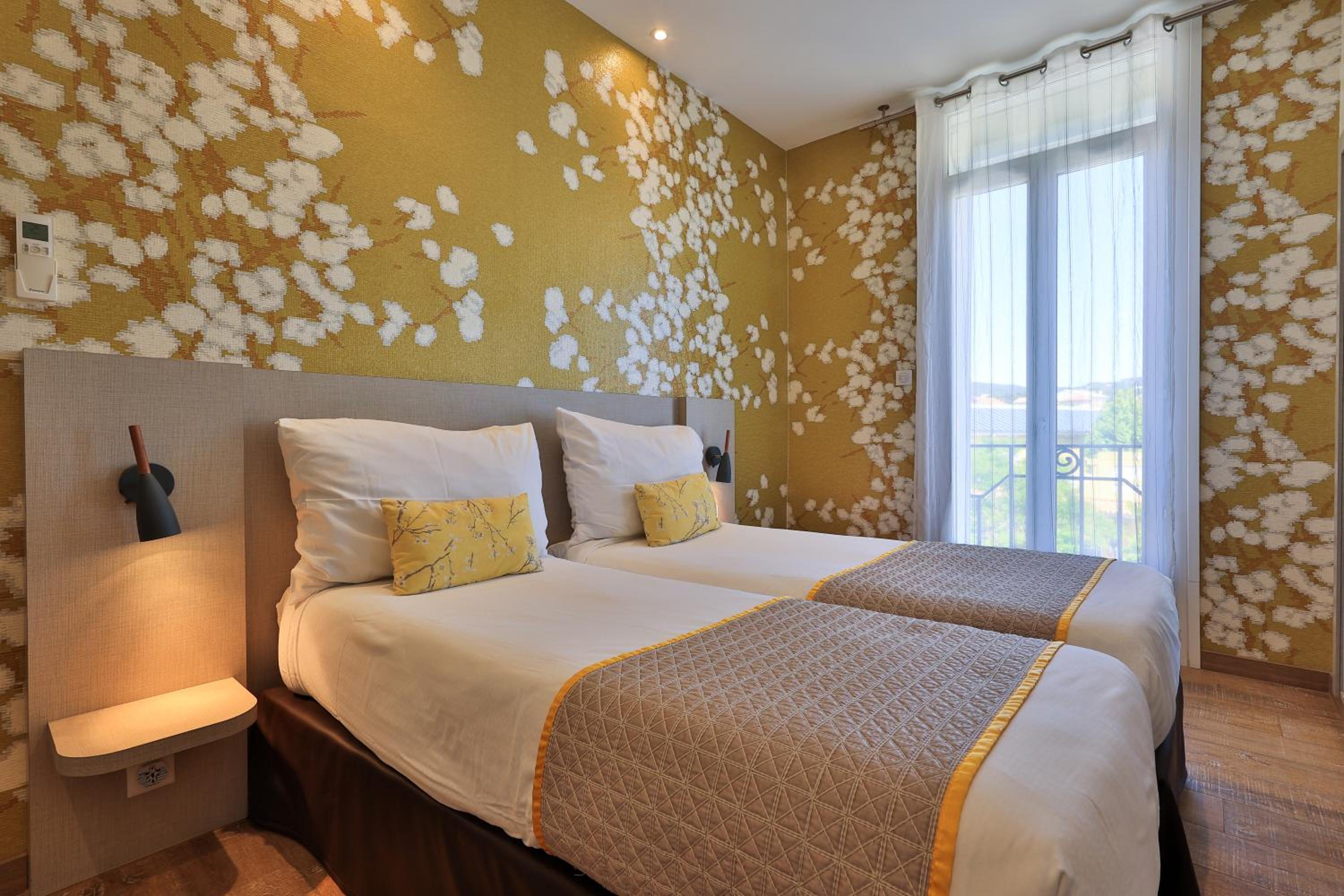 Family Suite with Terrace and Sea View - Photo 7