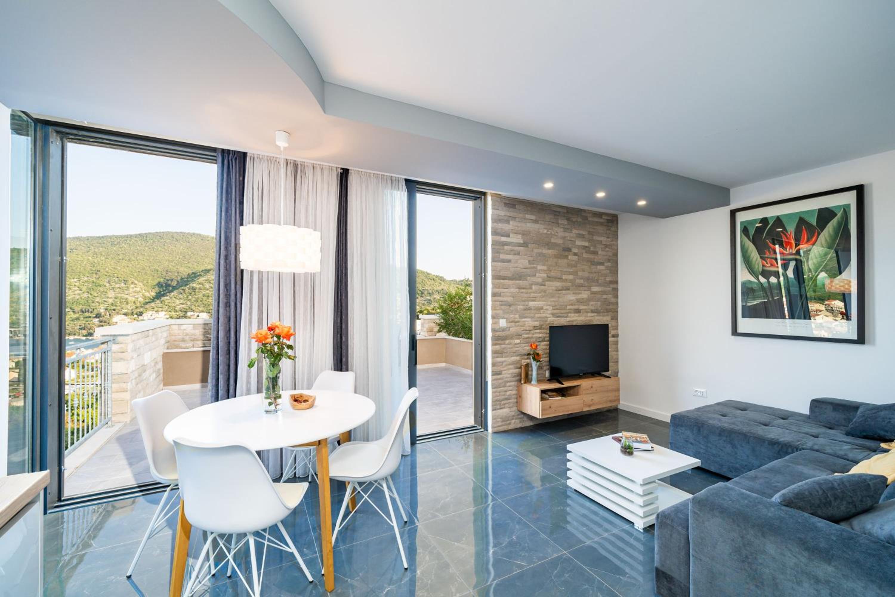 Ein-Zimmer-Apartment mit Gemeinschaftspool