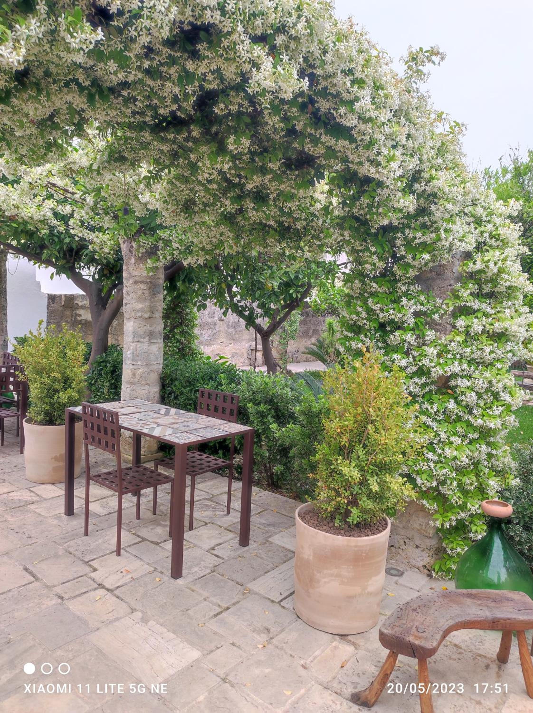 Double Room with Garden View - Photo 39
