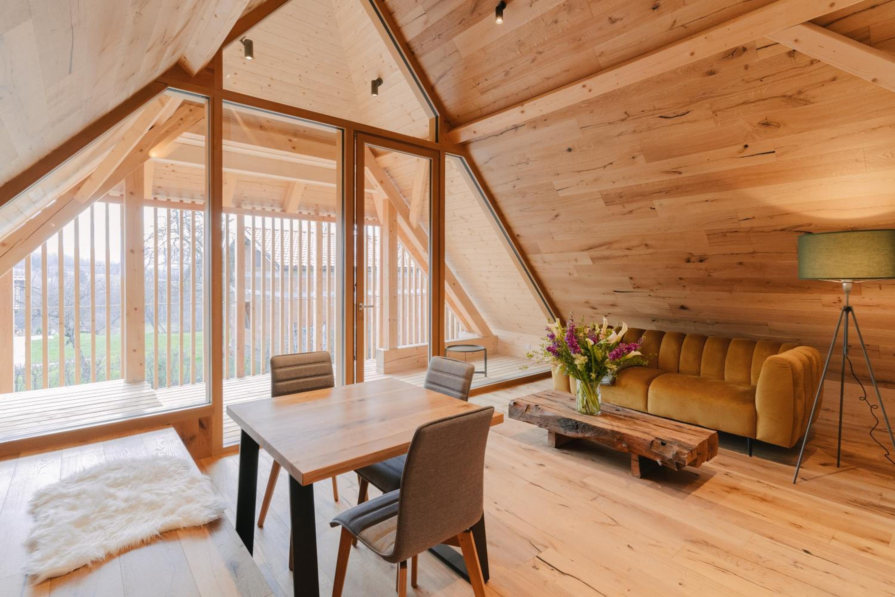 Superior Suite - Photo 3