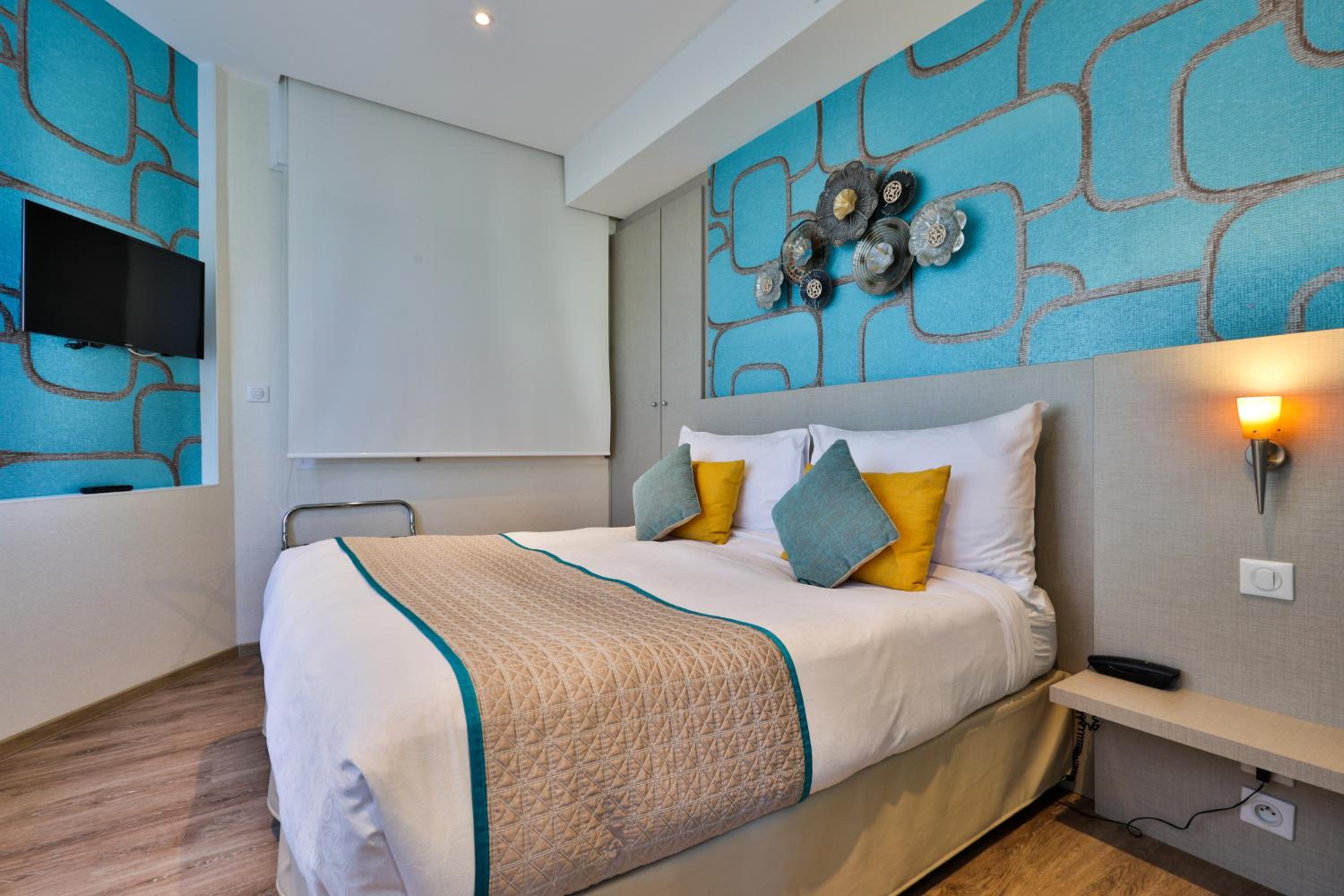 Superior Suite with Terrace and Sea View - Photo 3