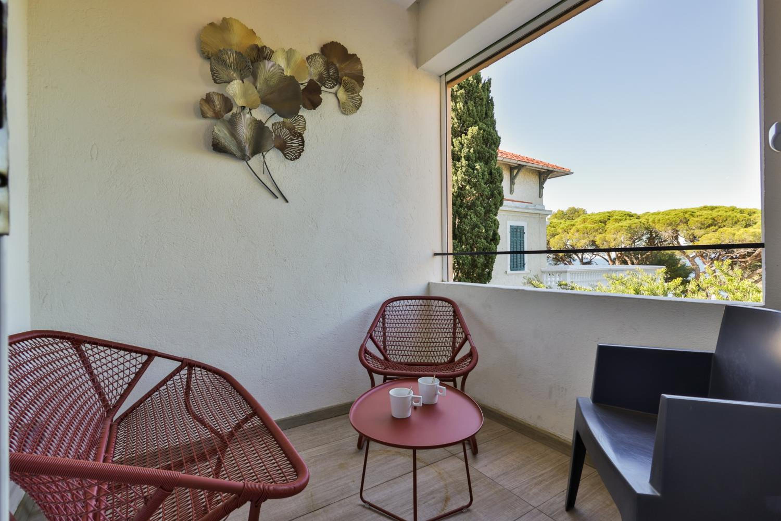 Superior Suite with Terrace and Sea View - Photo 4