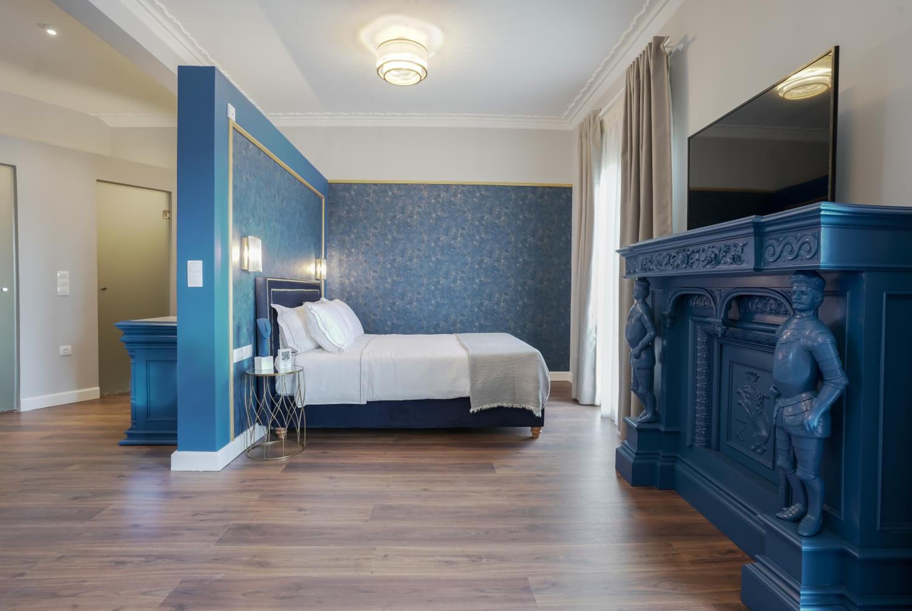 Mora Signature Suite with Sea View photo 1