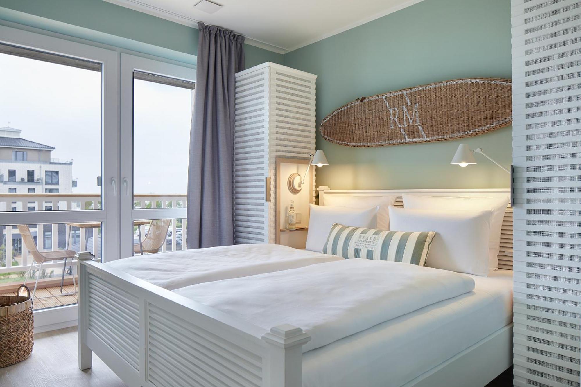 Two-Bedroom Apartment with Ocean View - Photo 5