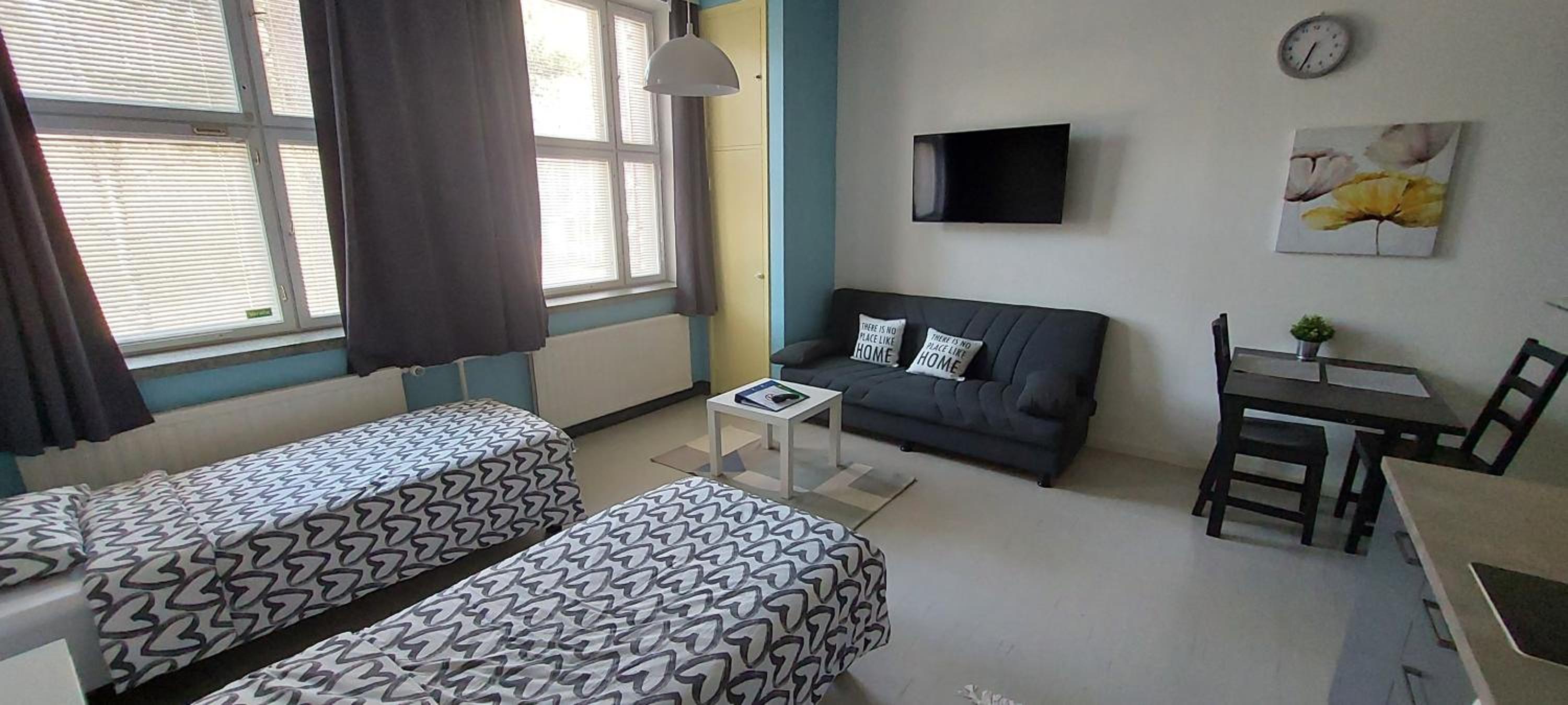 Superior Twin Room - Photo 4