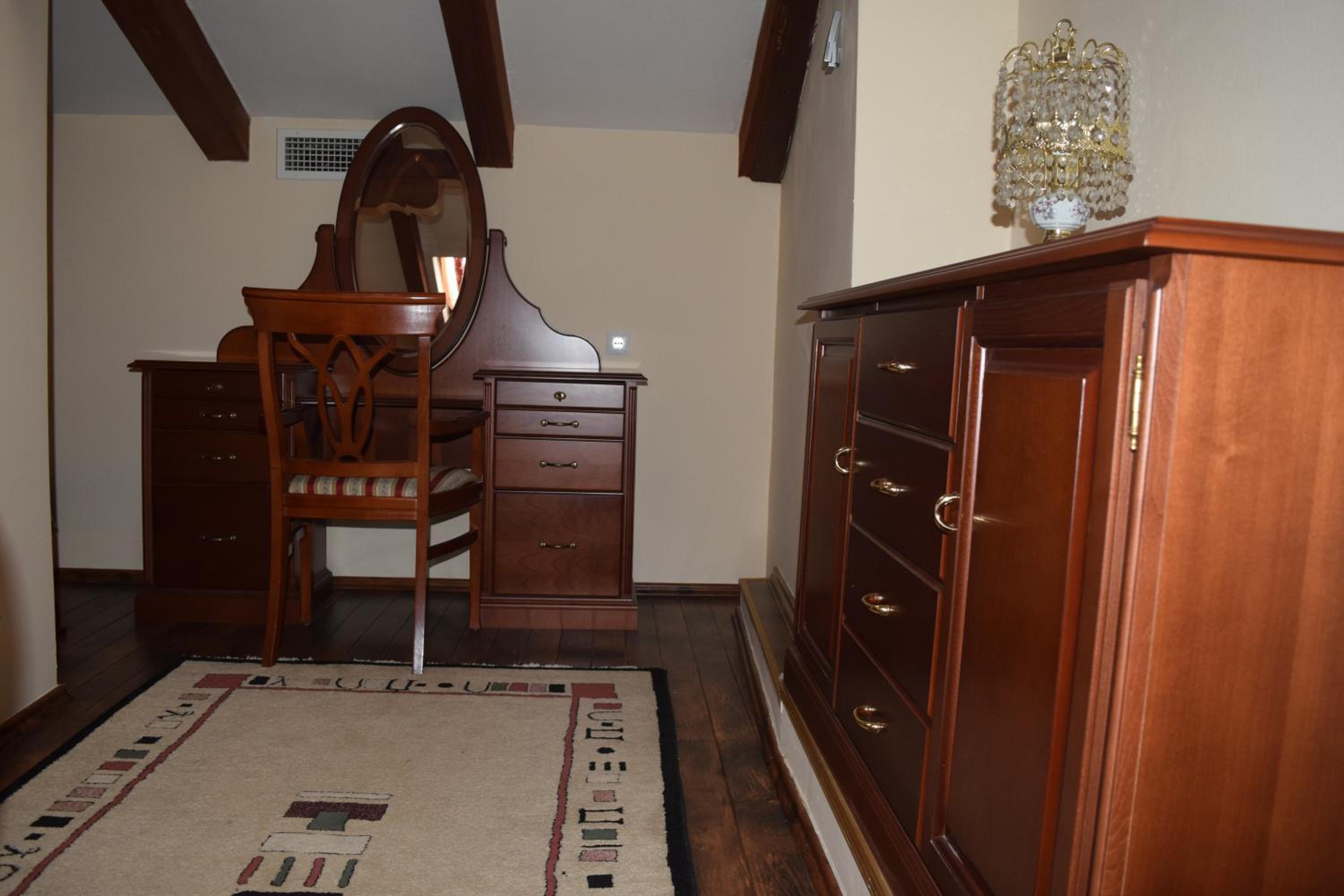 Superior King Room - Photo 15