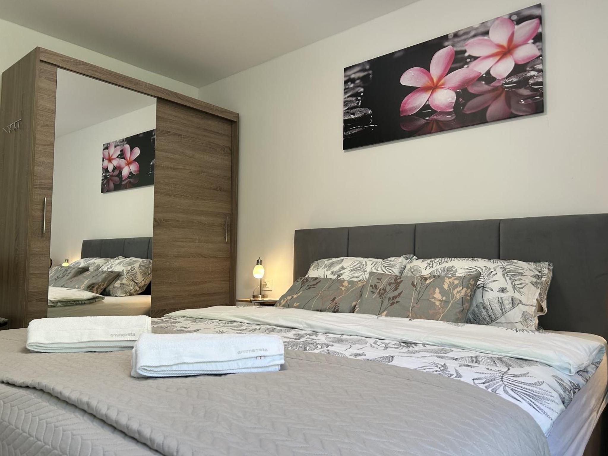One Bedroom Apartment